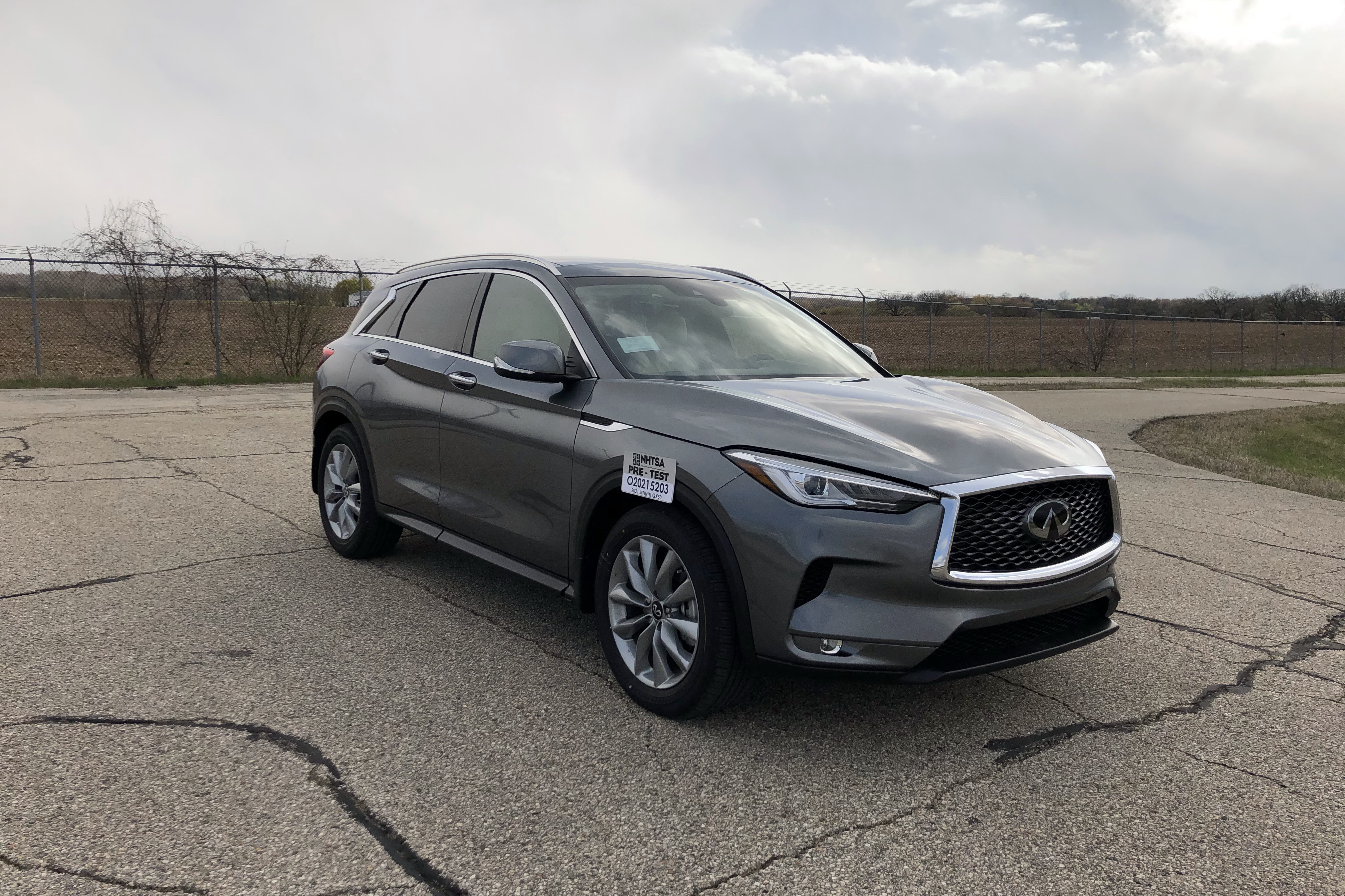 2021 INFINITI QX50 crash image