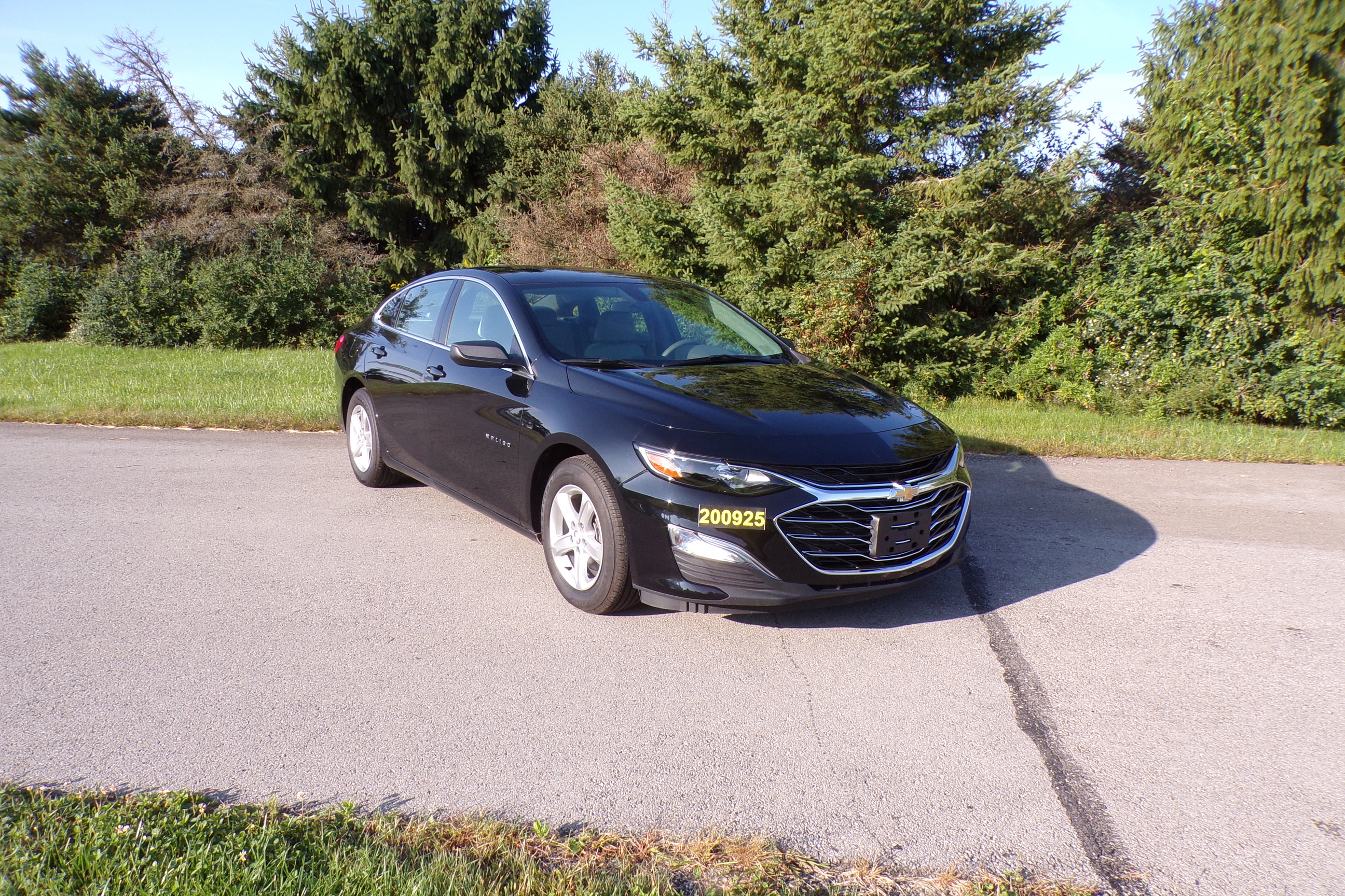 2019 CHEVROLET MALIBU crash-test photo