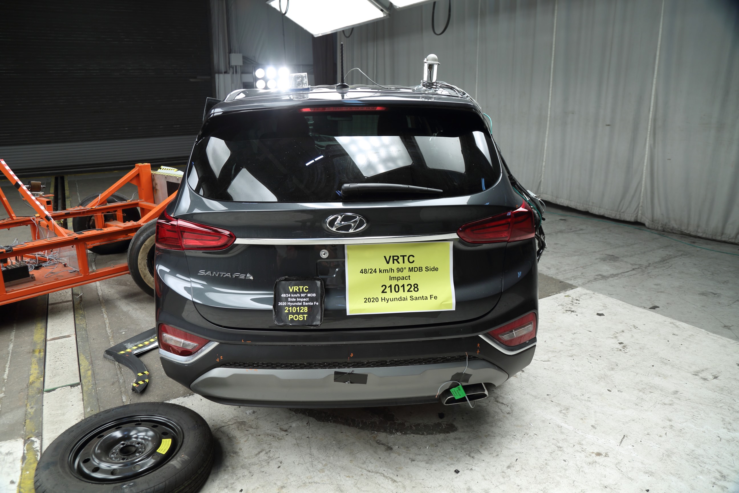 2020 HYUNDAI SANTA FE crash image 12