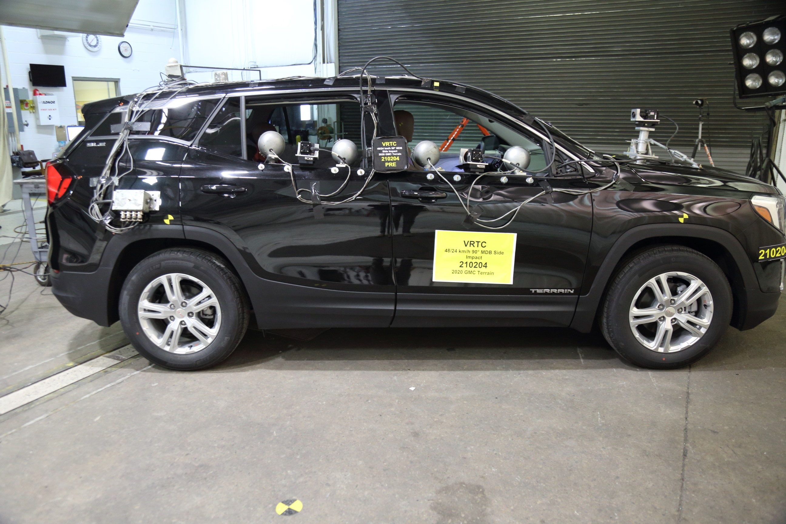 2020 GMC OTHER crash image 13