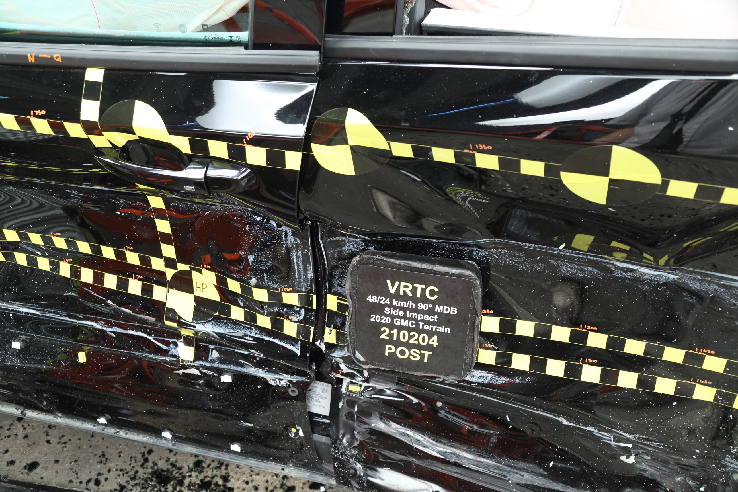 2020 GMC OTHER crash image 22