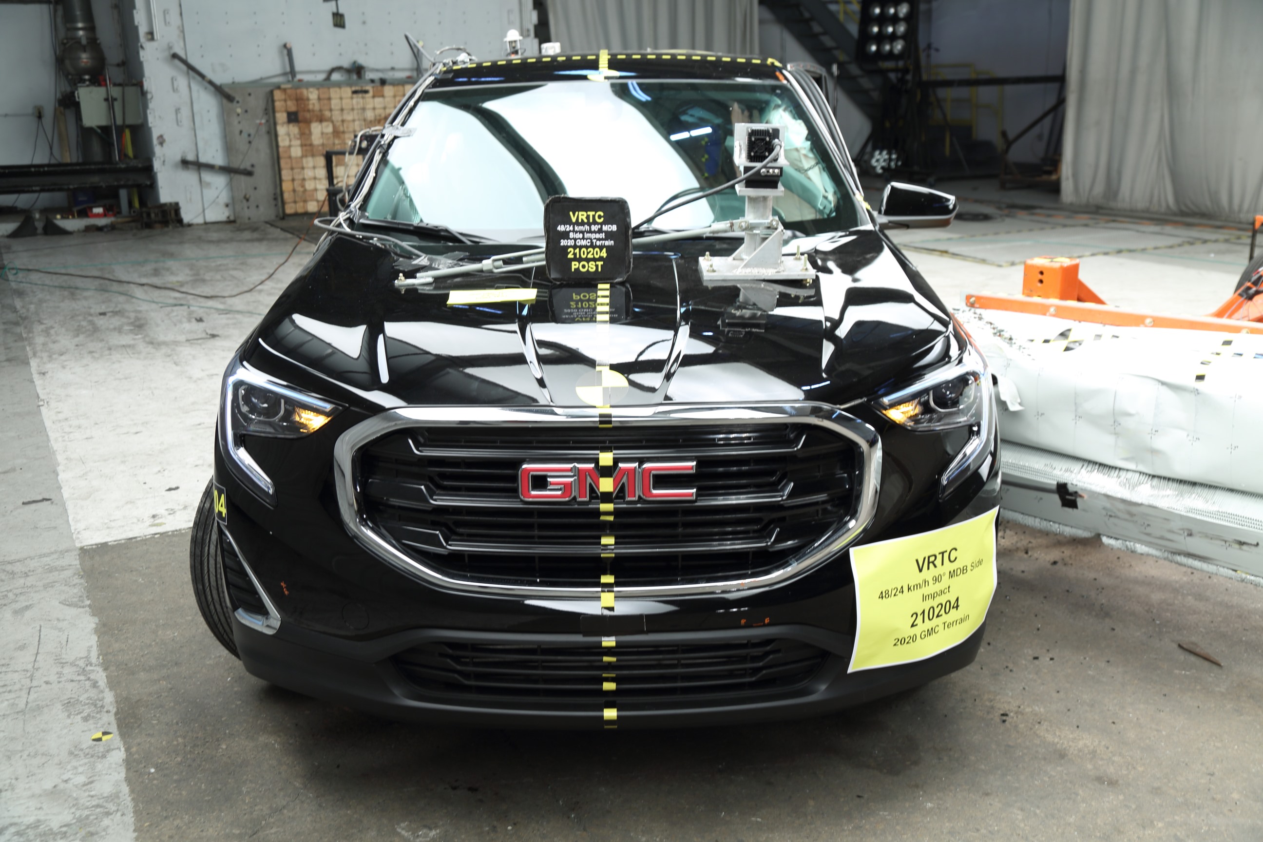 2020 GMC OTHER crash image 4