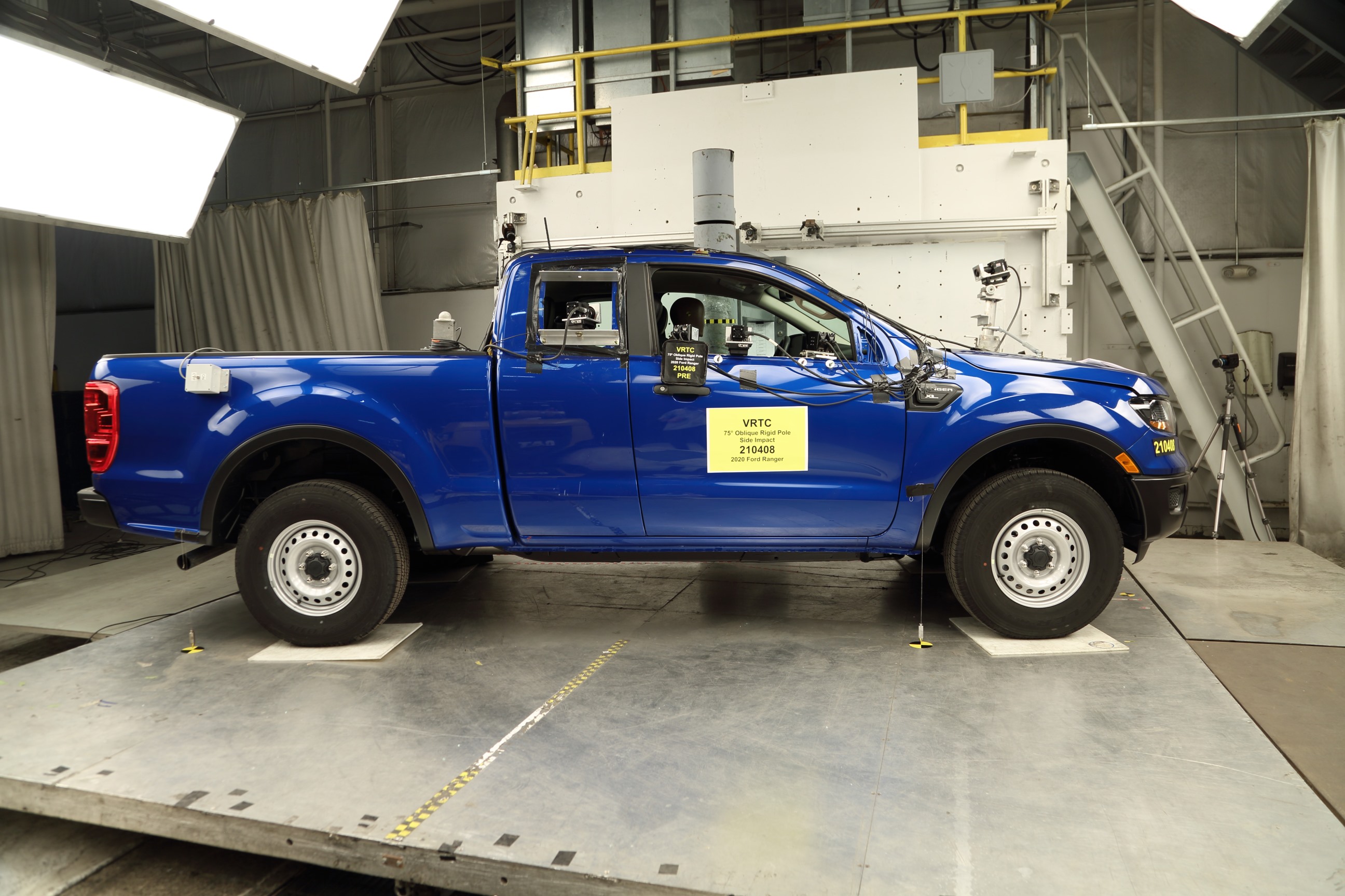 2020 FORD RANGER crash image 13