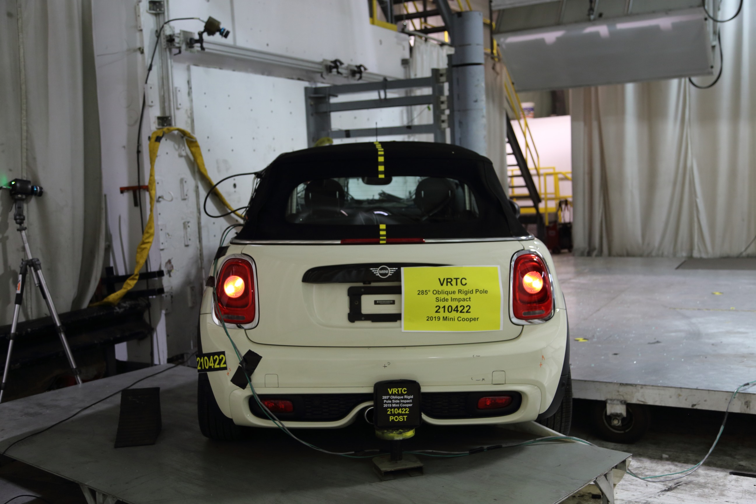 2019 MINI COOPER crash image 12