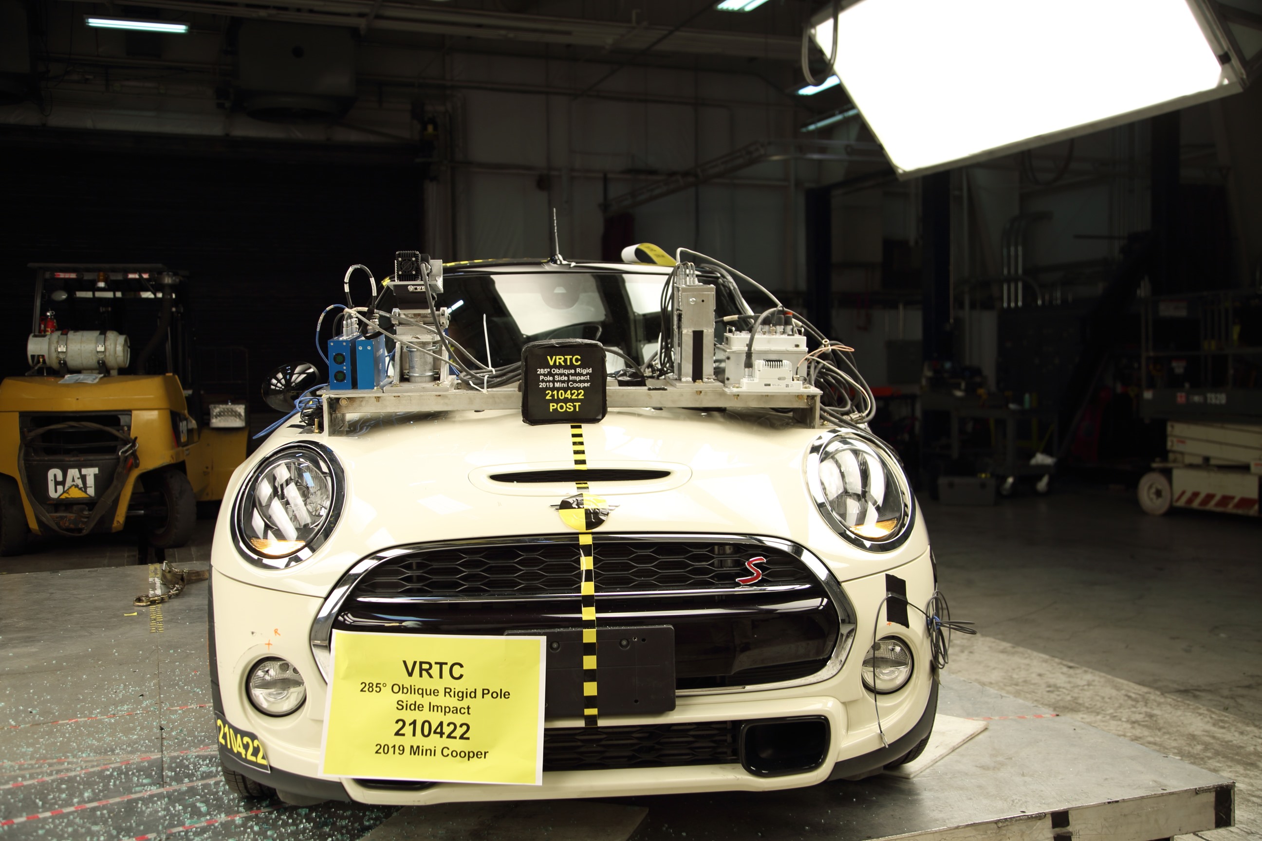 2019 MINI COOPER crash image 4
