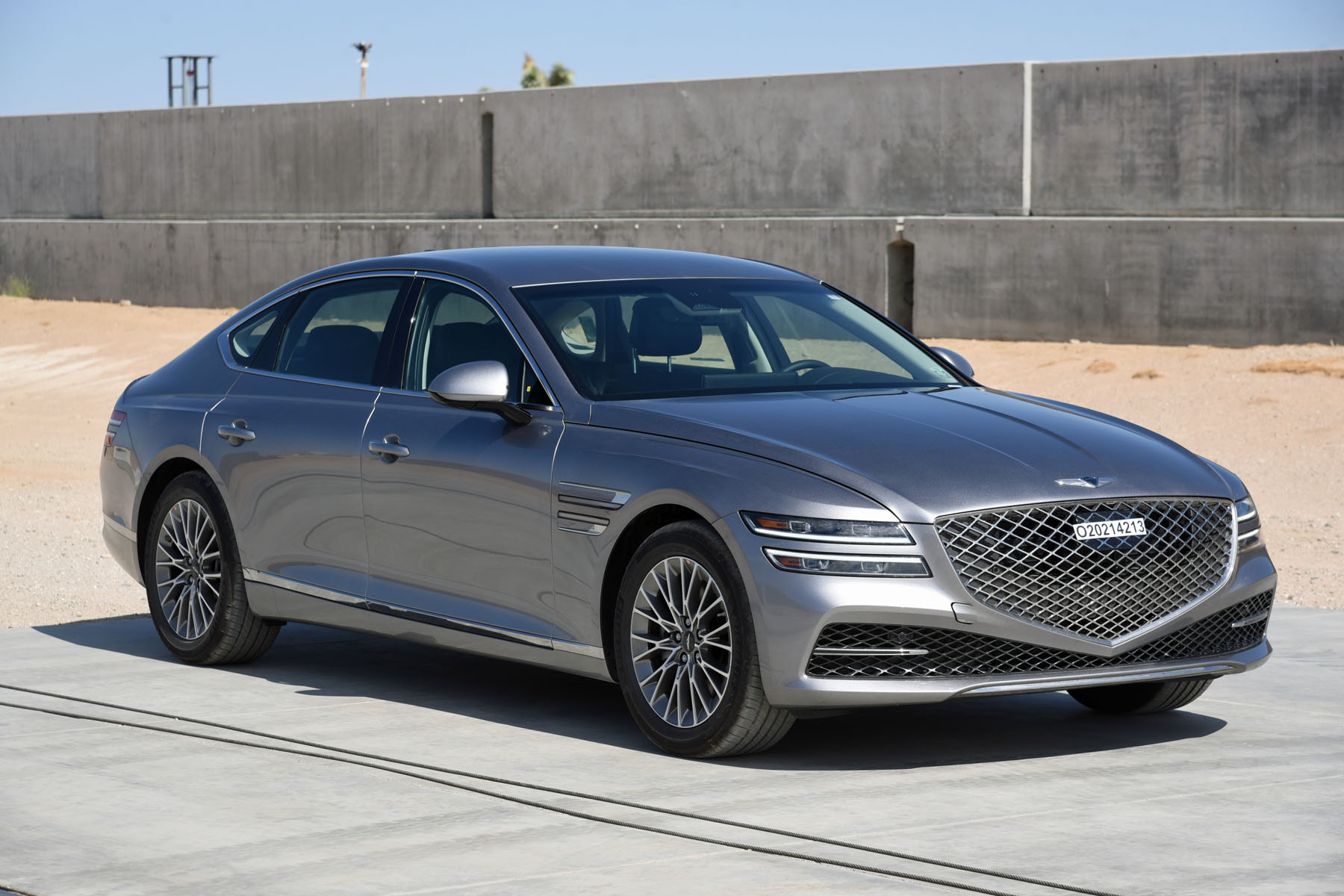 2021 GENESIS G80 crash-test photo