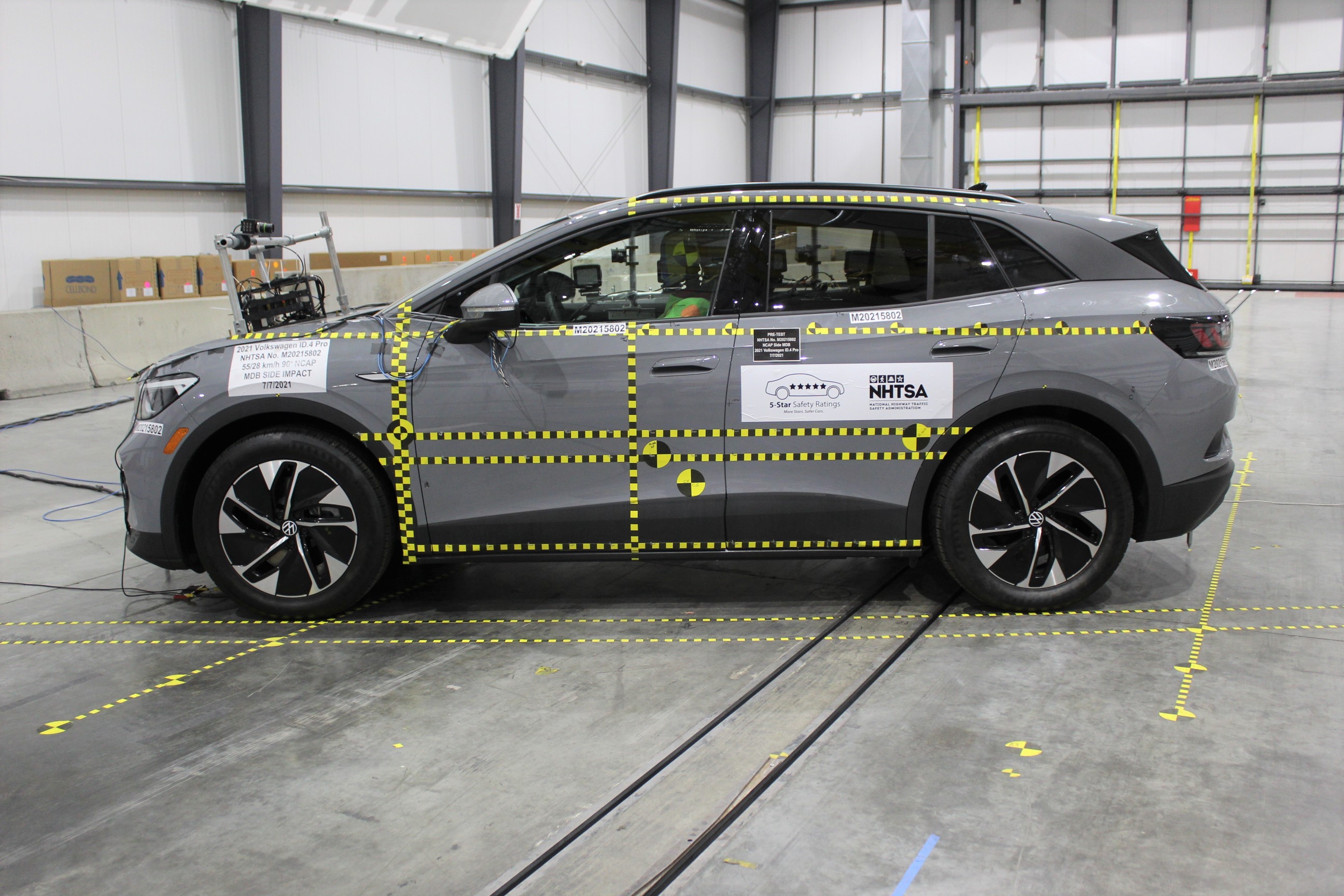 2021 VOLKSWAGEN ID.4 crash image 7