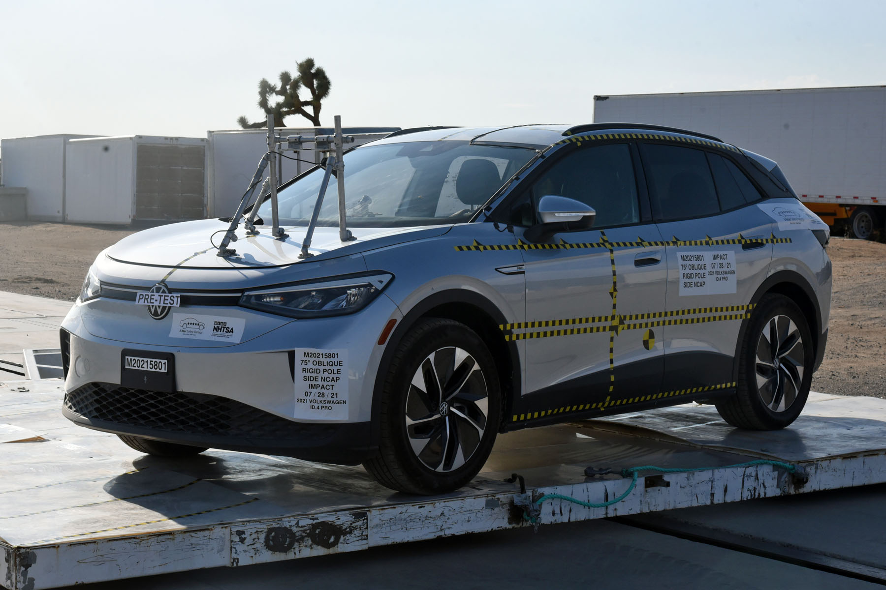 2021 VOLKSWAGEN ID.4 crash image 5