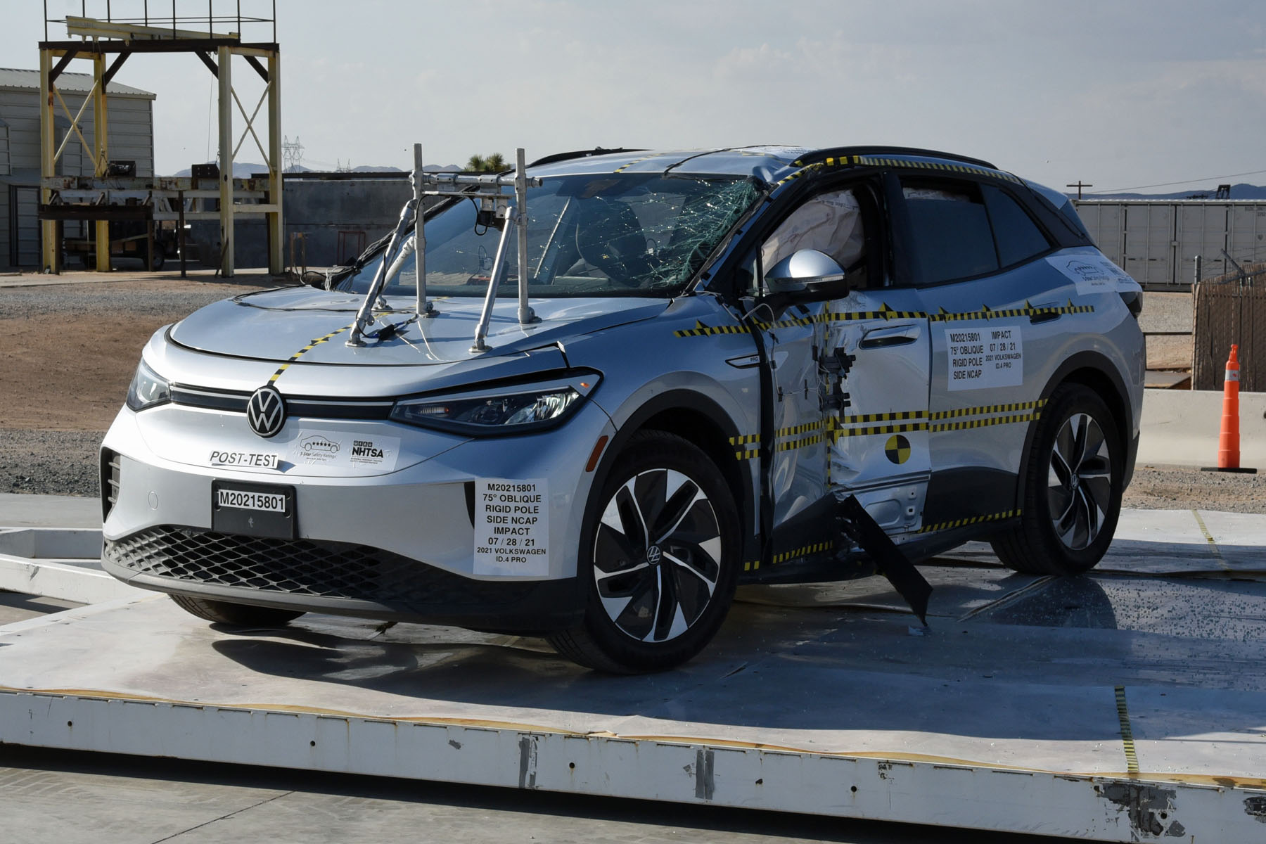 2021 VOLKSWAGEN ID.4 crash image 6