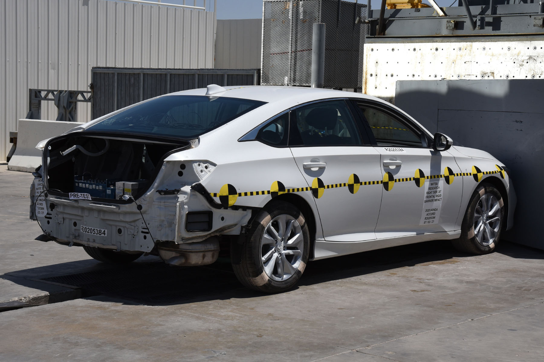 2020 HONDA ACCORD crash image 15