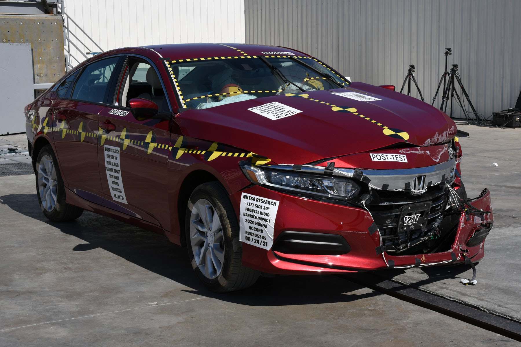 2020 HONDA ACCORD crash image 14