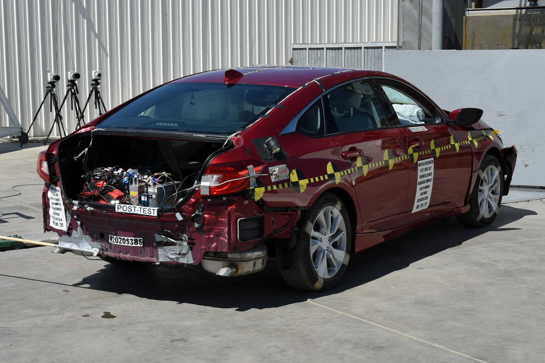 2020 HONDA ACCORD crash image 16