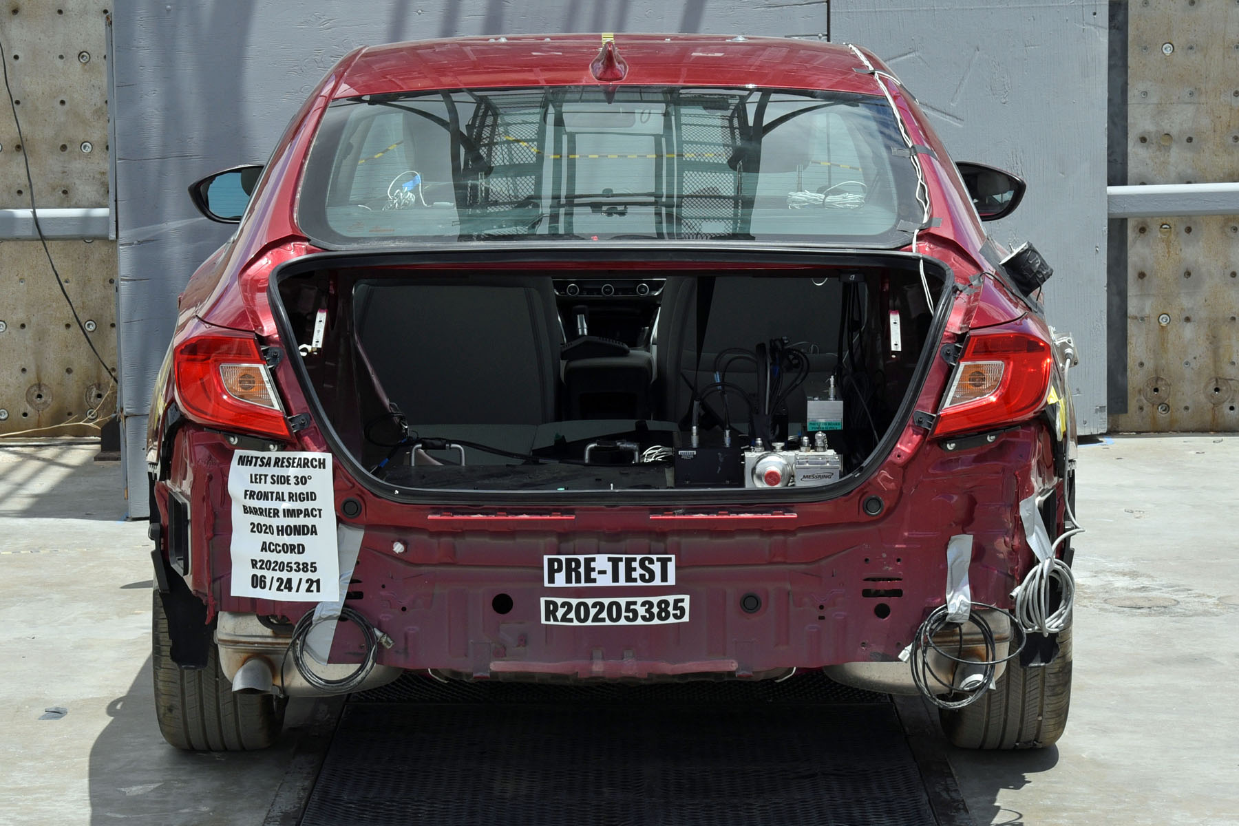 2020 HONDA ACCORD crash image 17