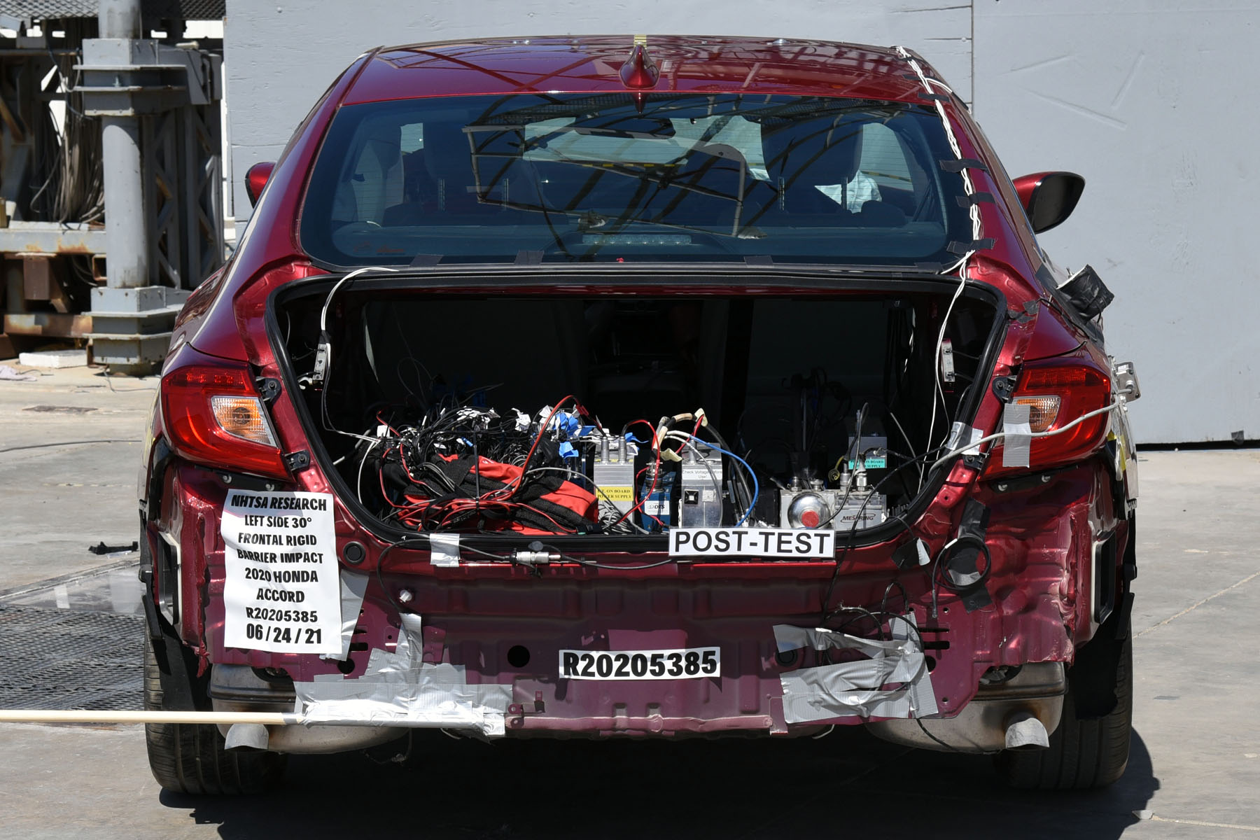 2020 HONDA ACCORD crash image 18