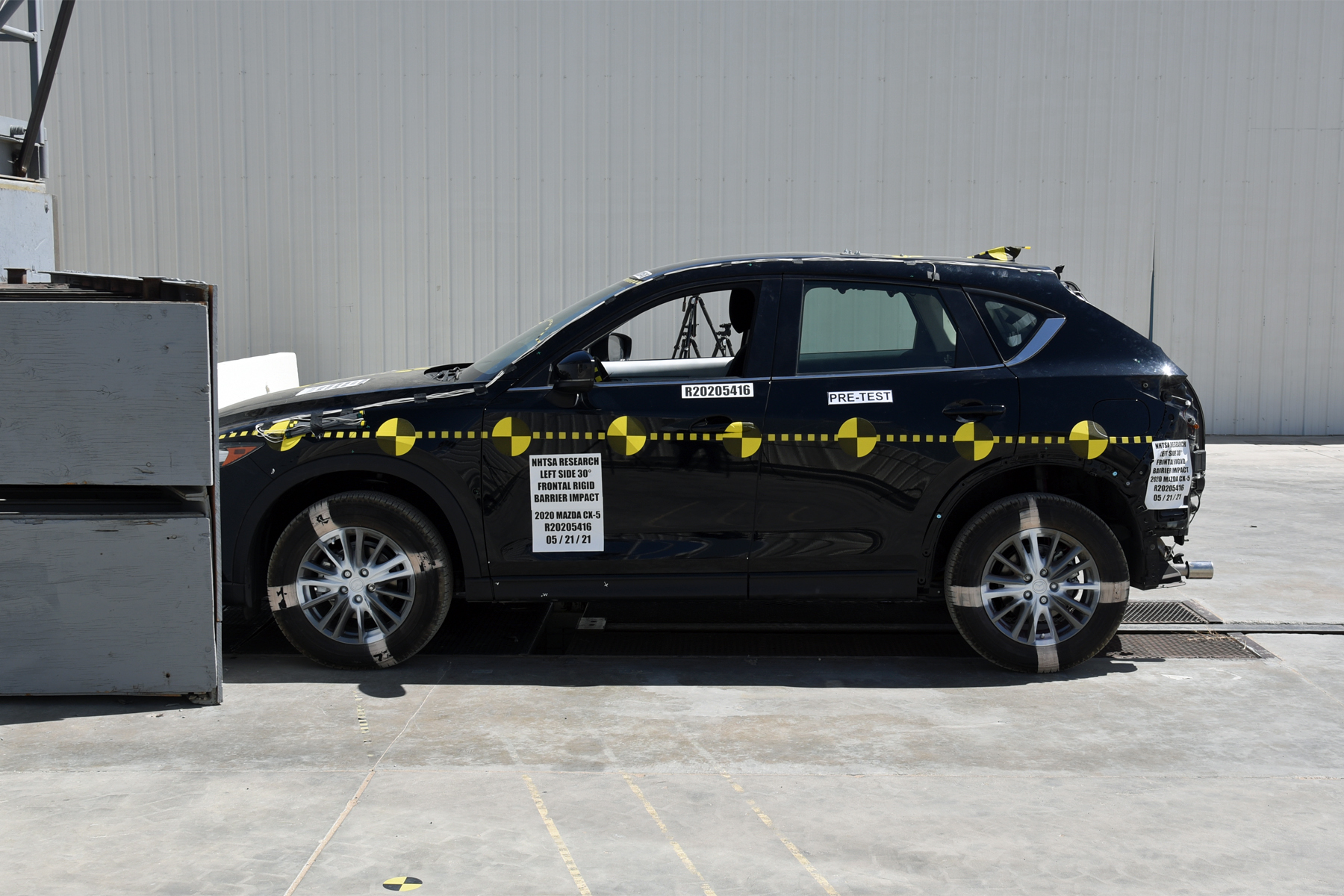 2020 MAZDA CX-5 crash image 7