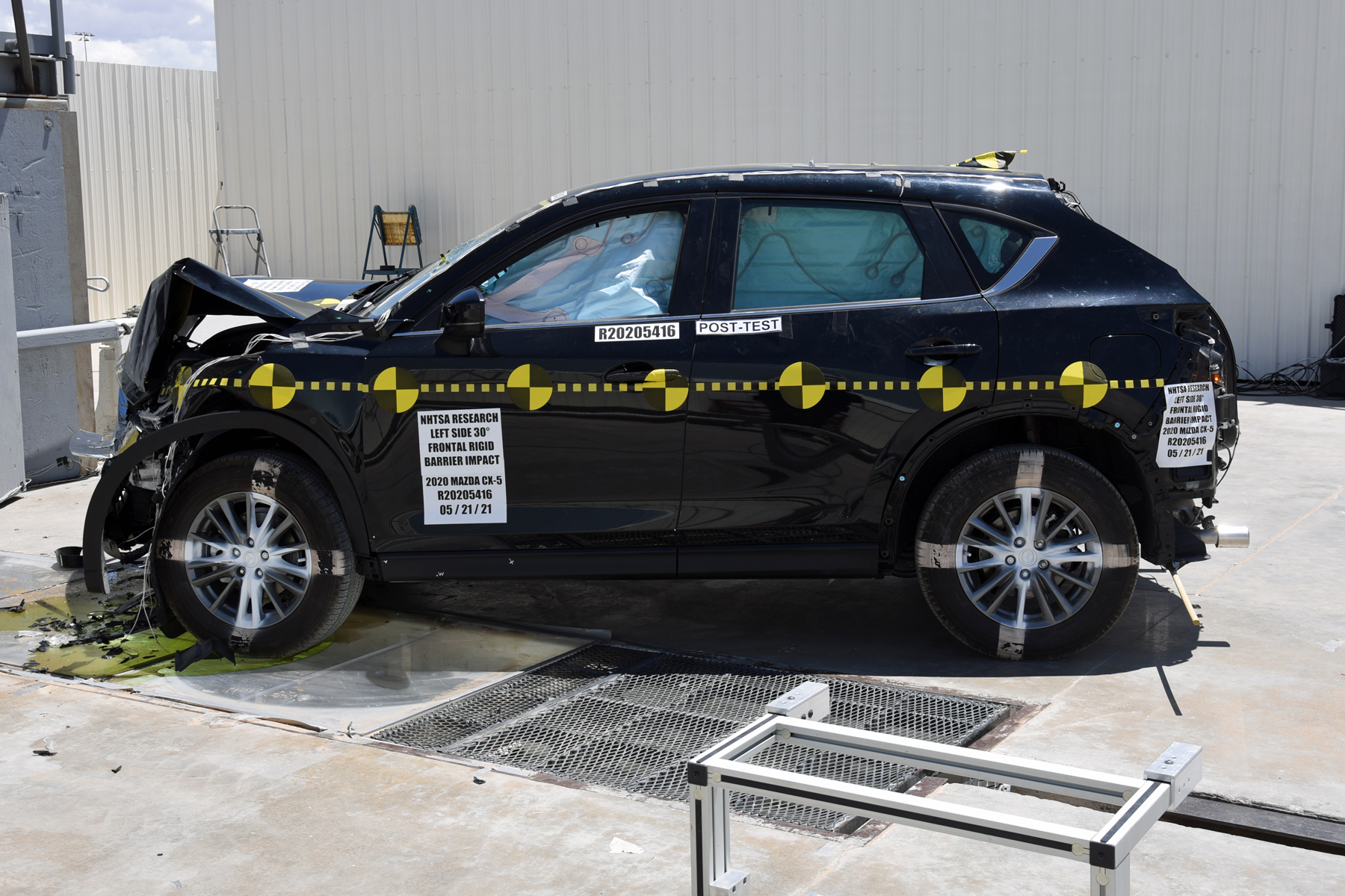 2020 MAZDA CX-5 crash image 8