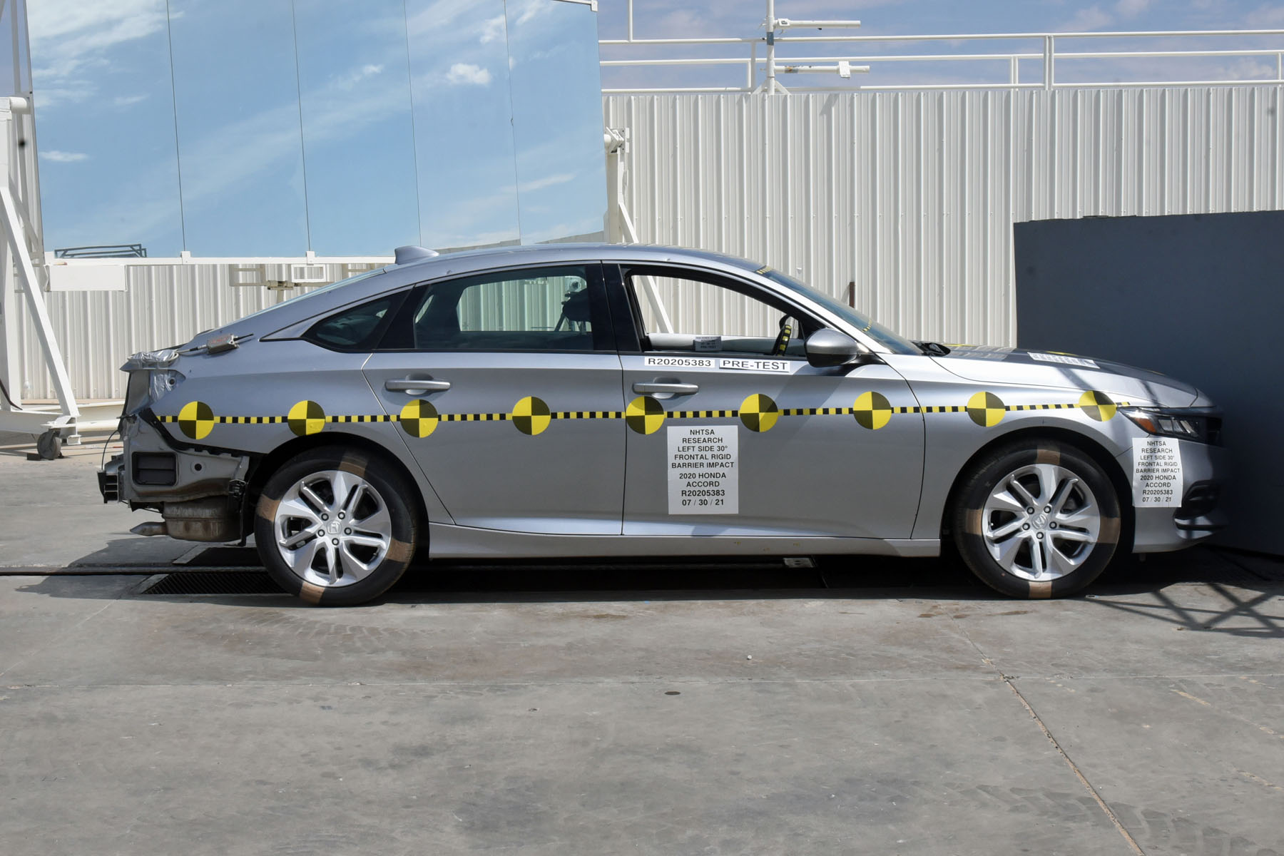 2020 HONDA ACCORD crash image 9