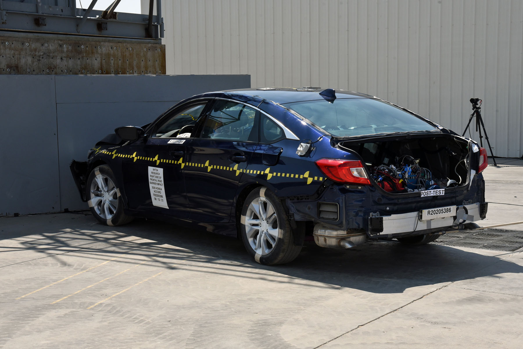 2020 HONDA ACCORD crash image 20