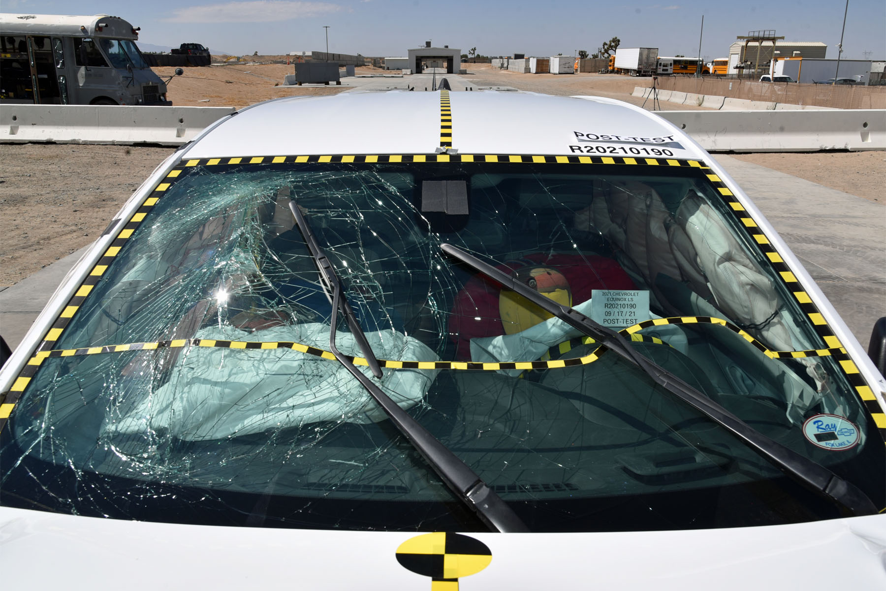 2021 CHEVROLET EQUINOX crash image 22