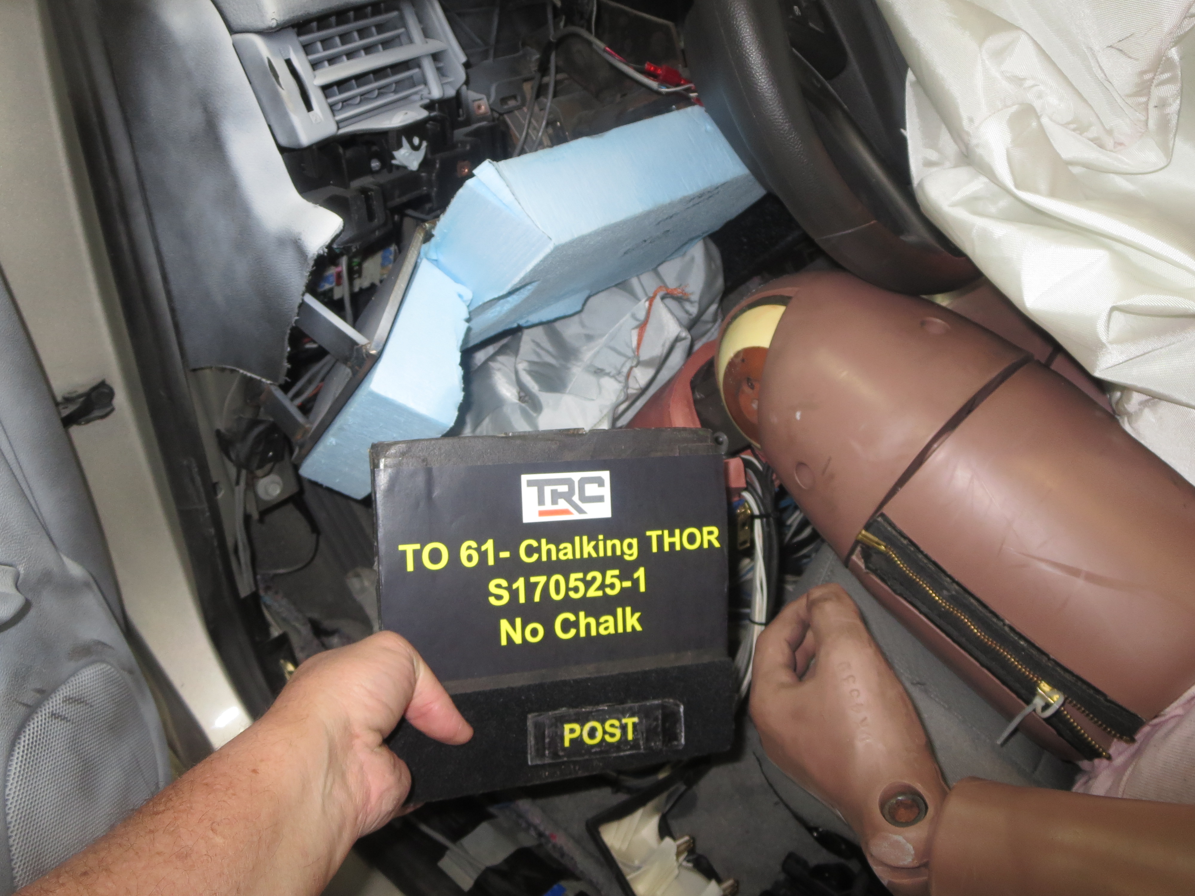 2016 CHEVROLET MALIBU crash image 24