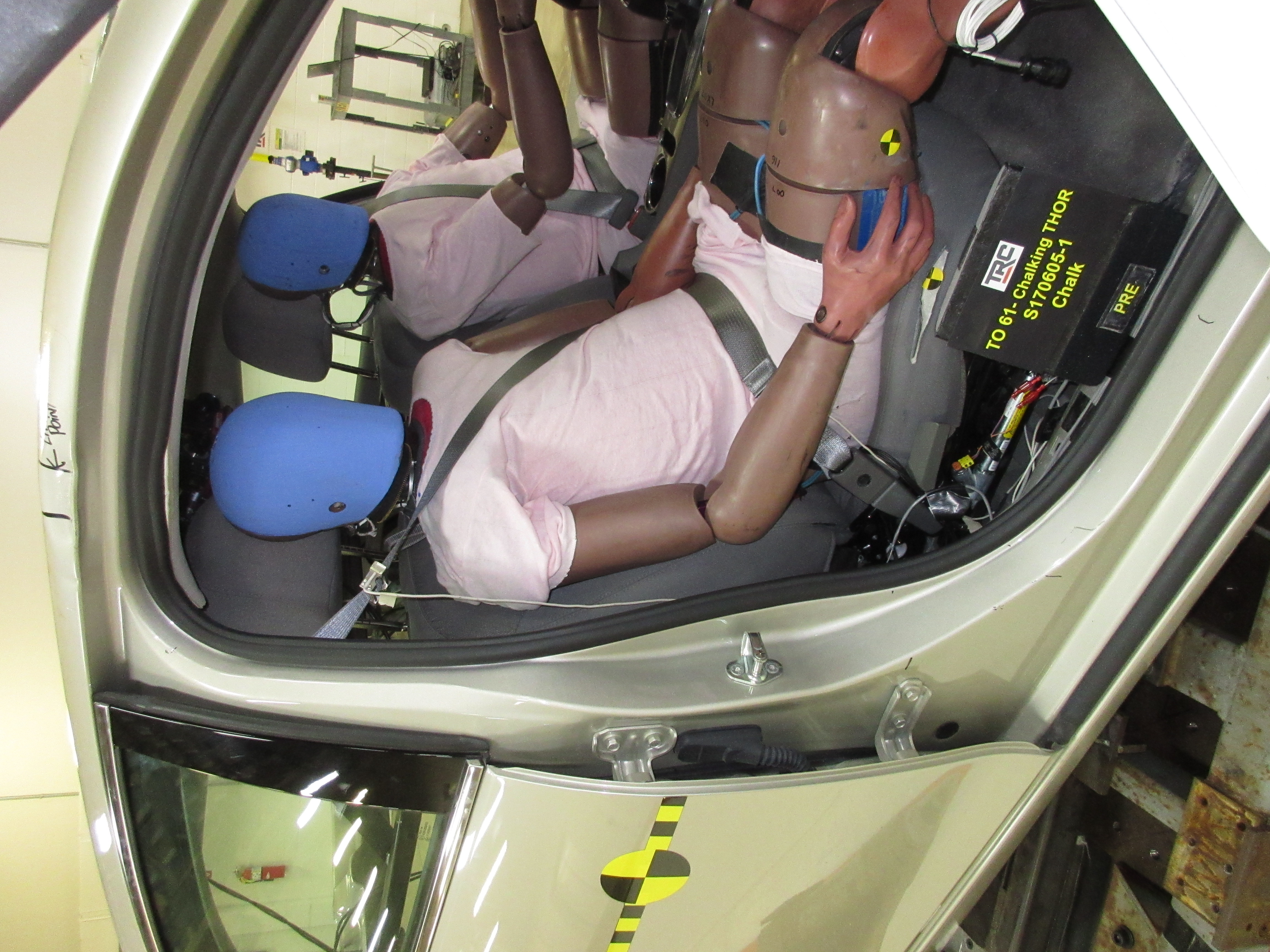 2016 CHEVROLET MALIBU crash image 3