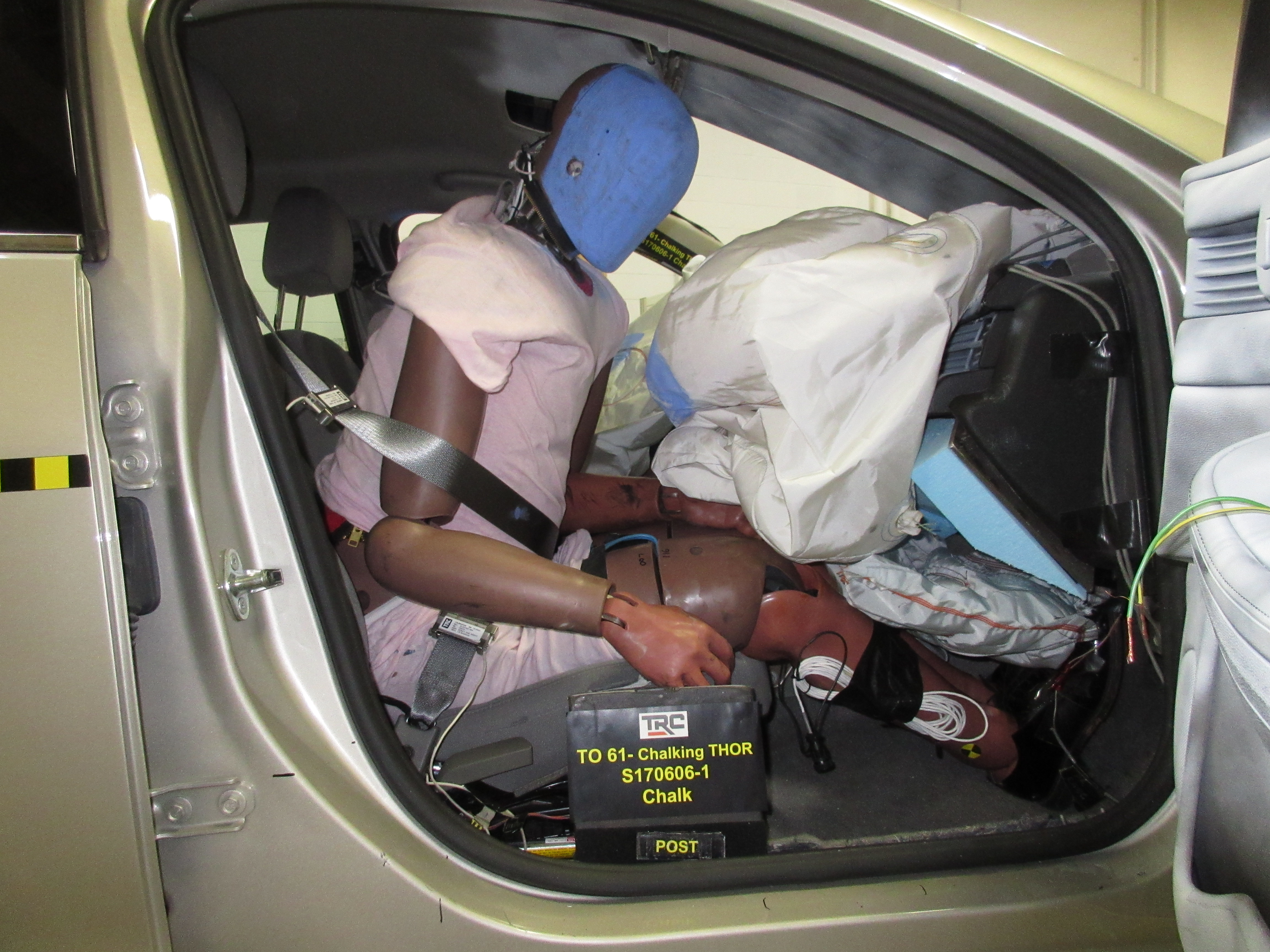 2016 CHEVROLET MALIBU crash image 3