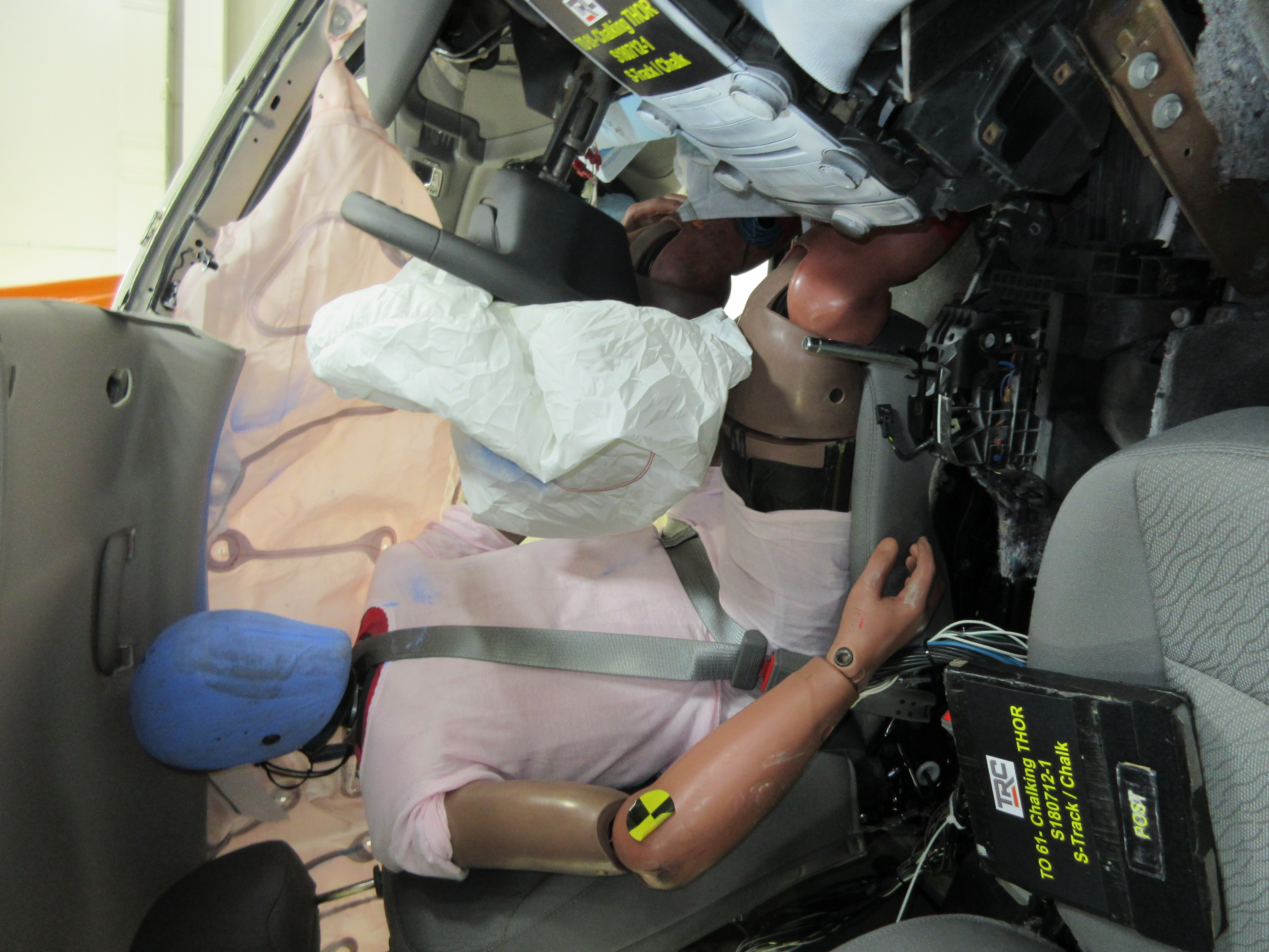 2016 CHEVROLET MALIBU crash image 22