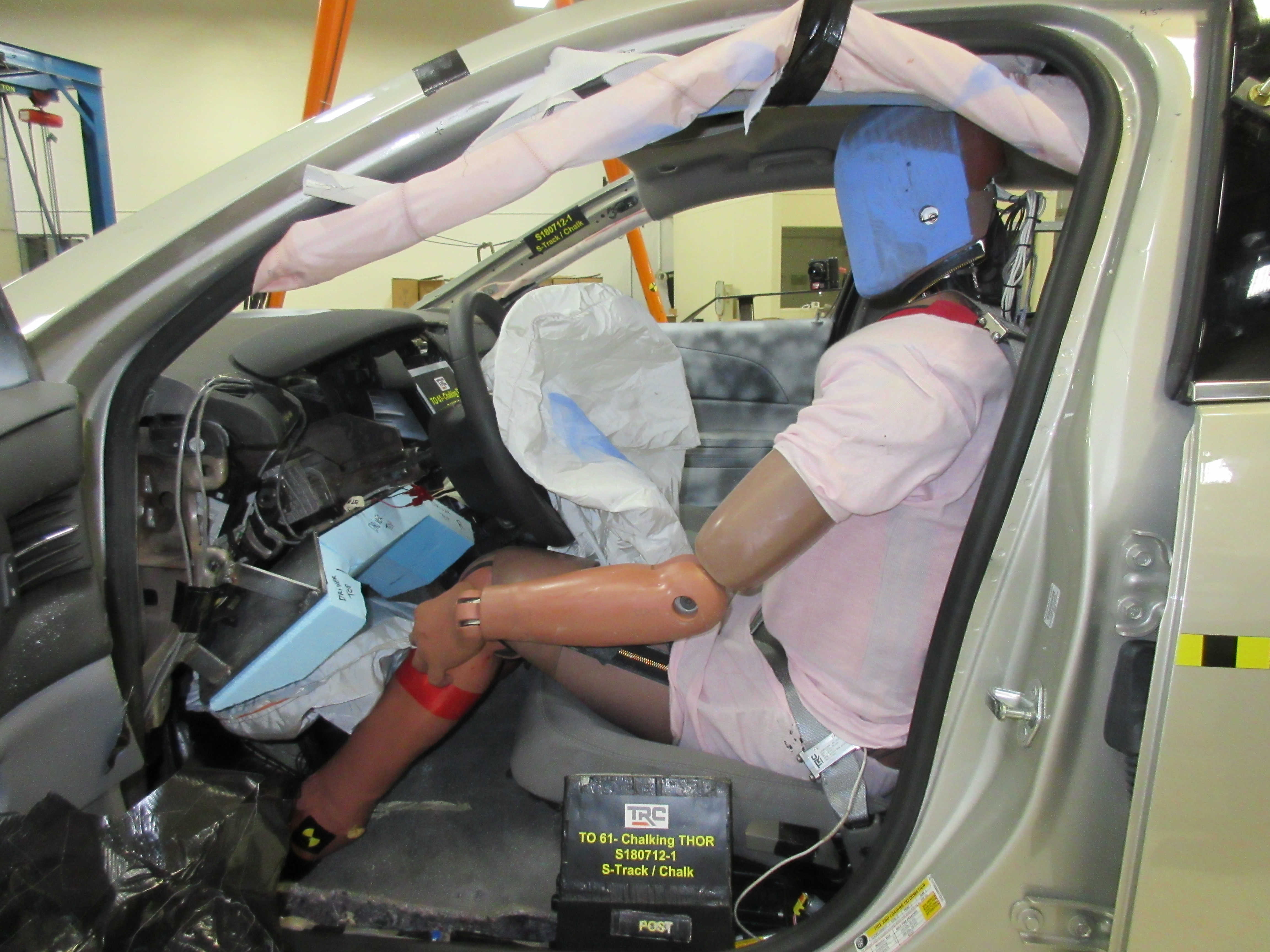 2016 CHEVROLET MALIBU crash image 24