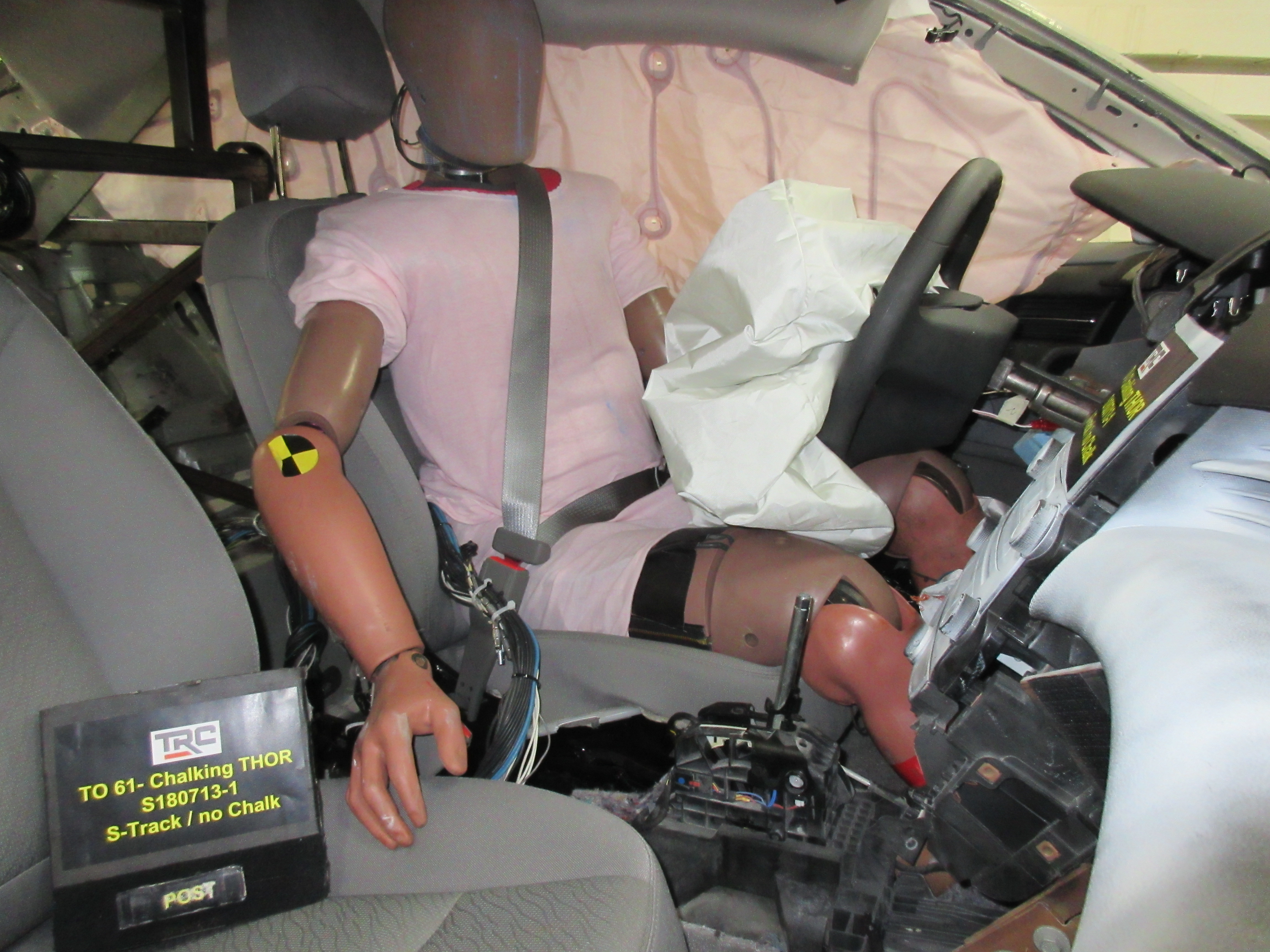 2016 CHEVROLET MALIBU crash image 21