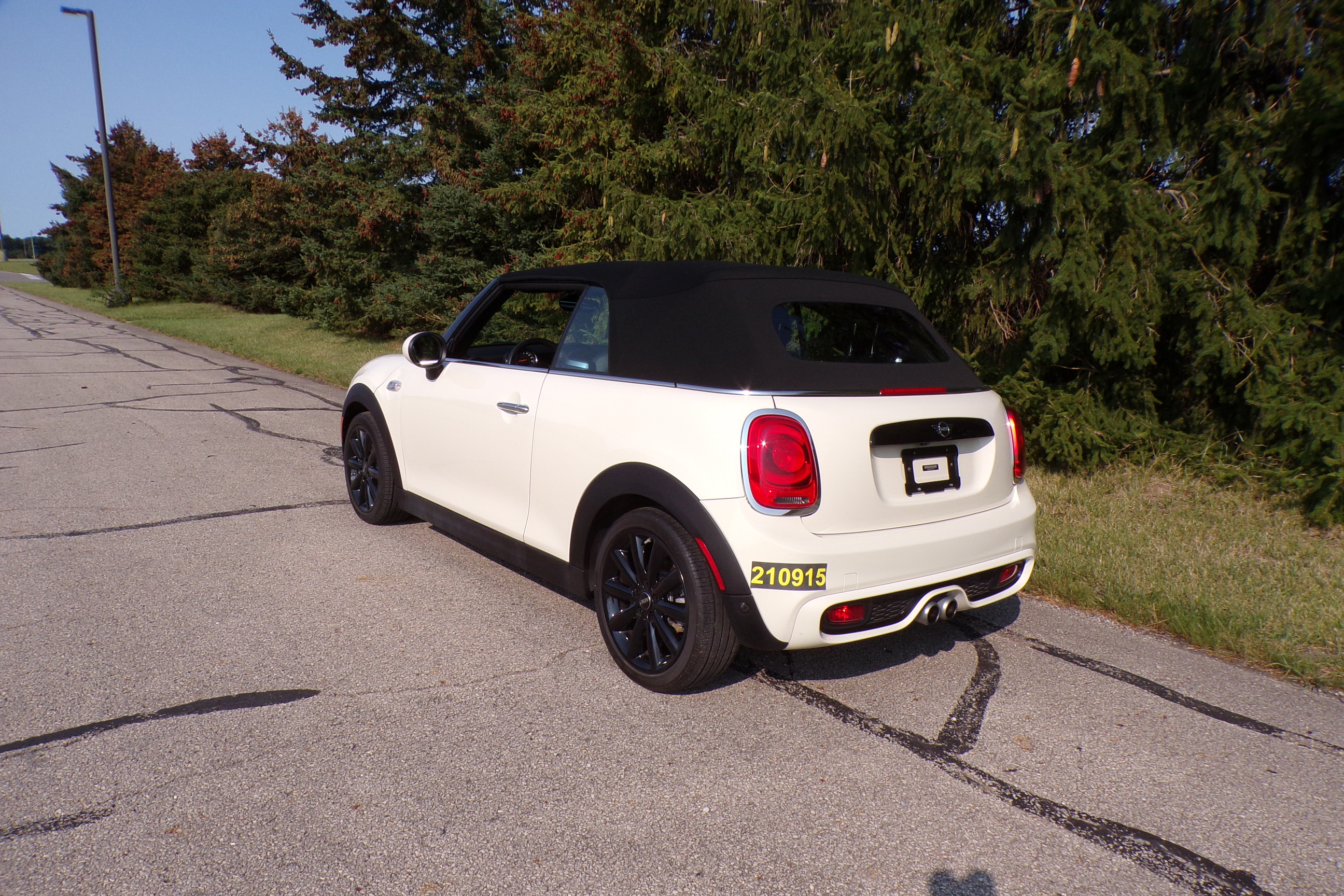 2019 MINI COOPER crash image 2