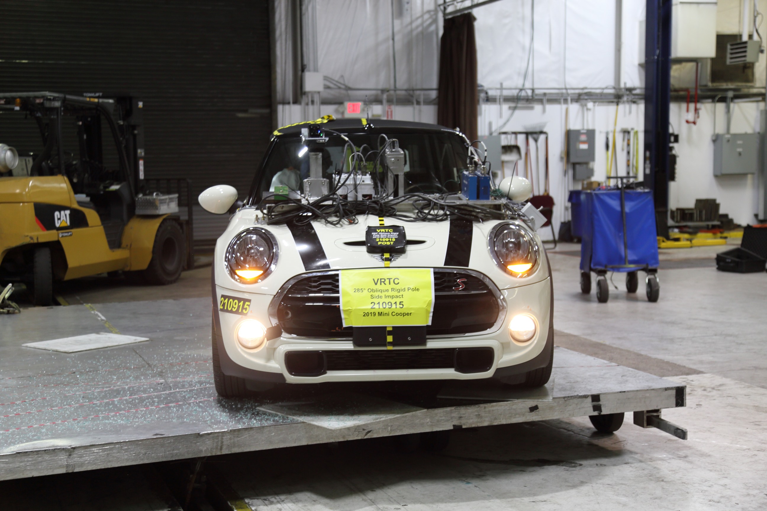 2019 MINI COOPER crash image 4