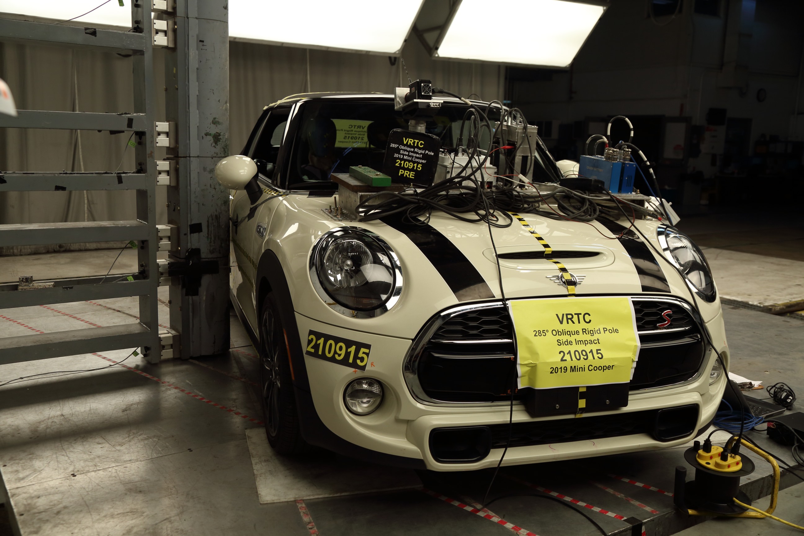 2019 MINI COOPER crash image 5