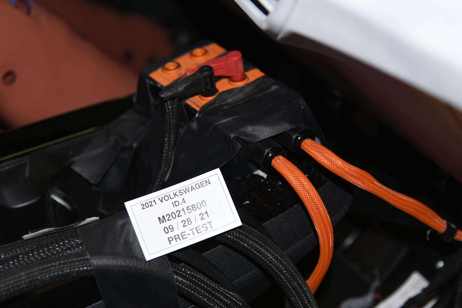 2021 VOLKSWAGEN ID.4 crash image 17