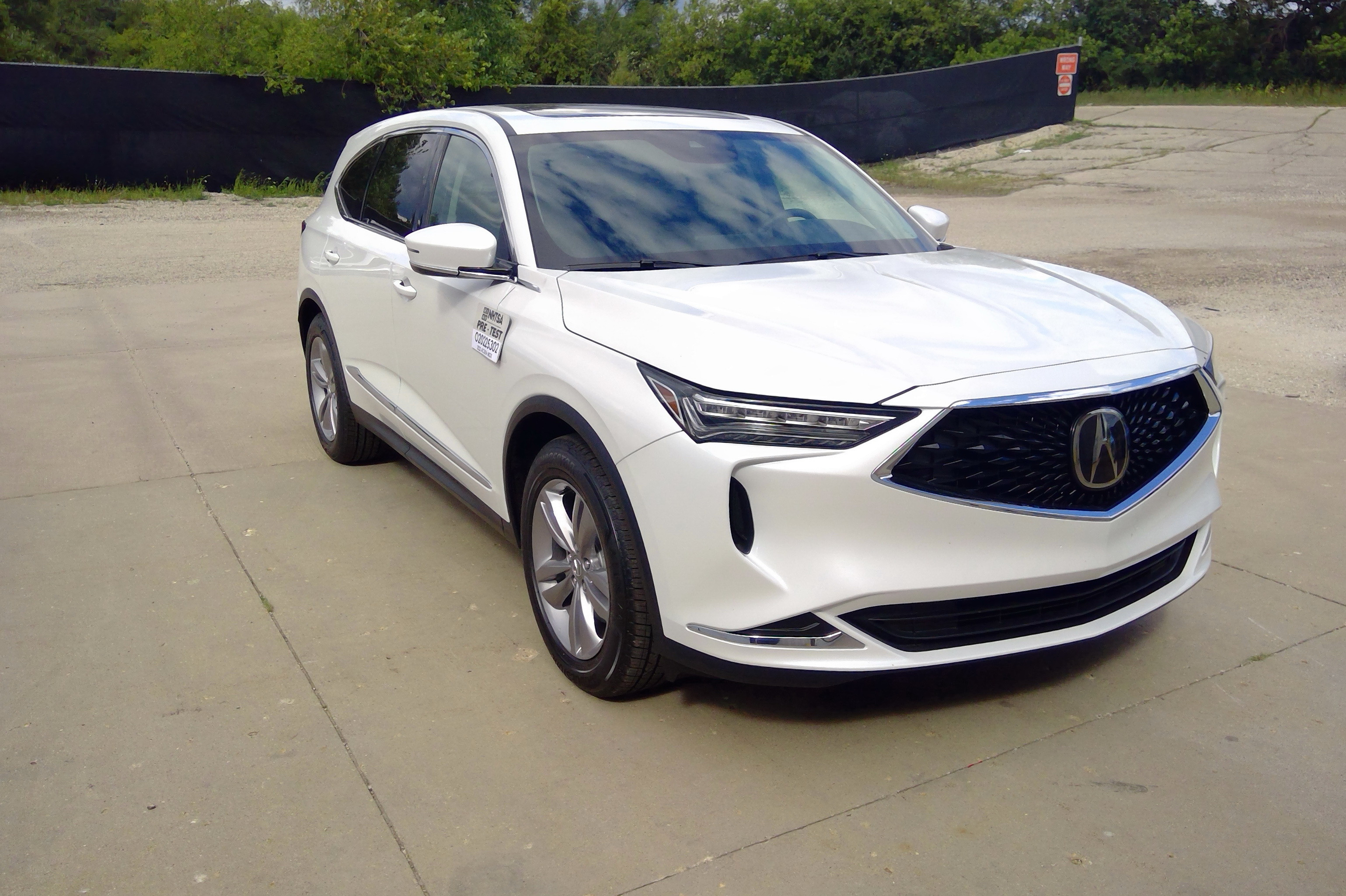 2022 ACURA MDX crash-test photo