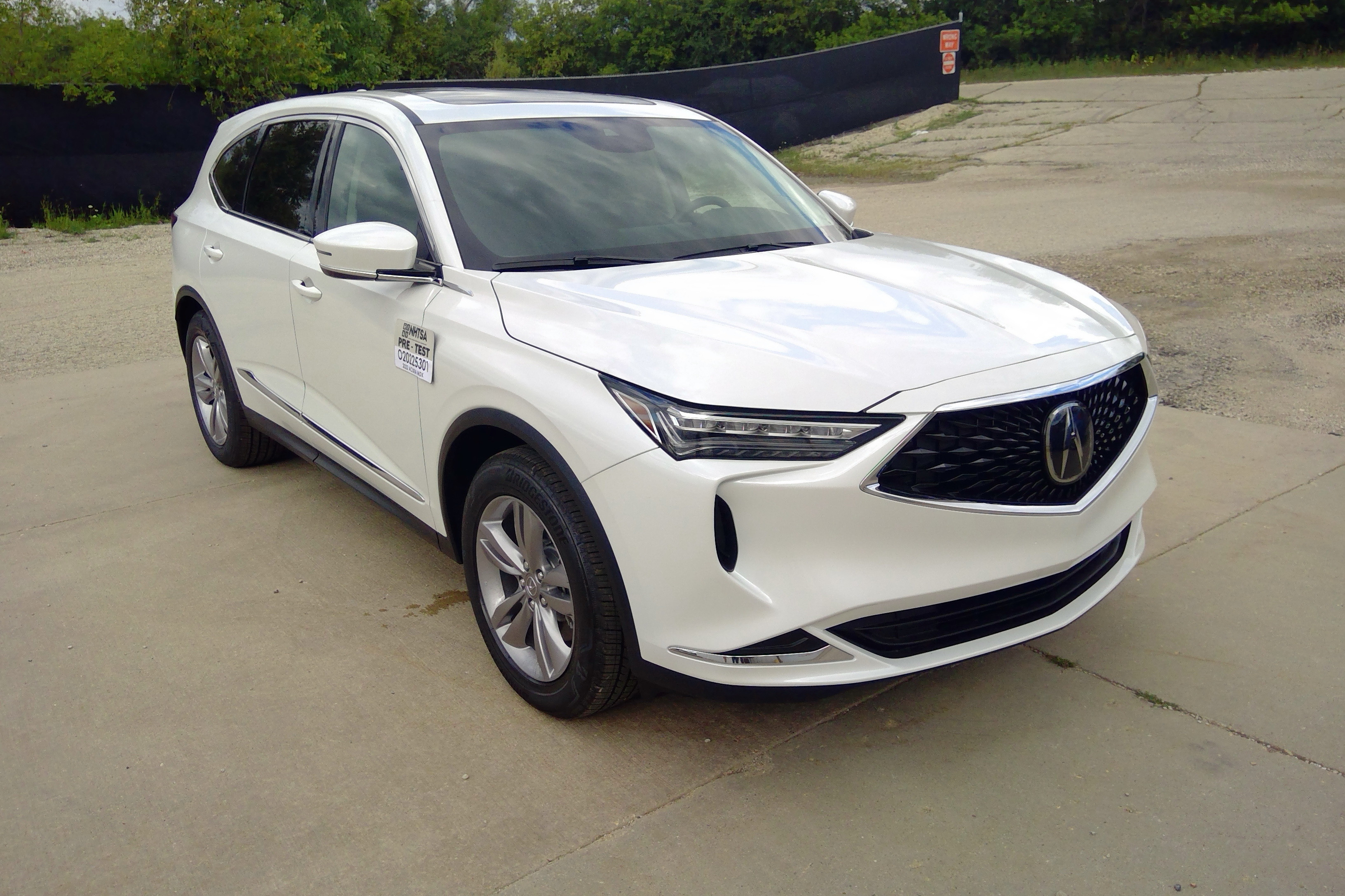 2022 ACURA MDX crash-test photo