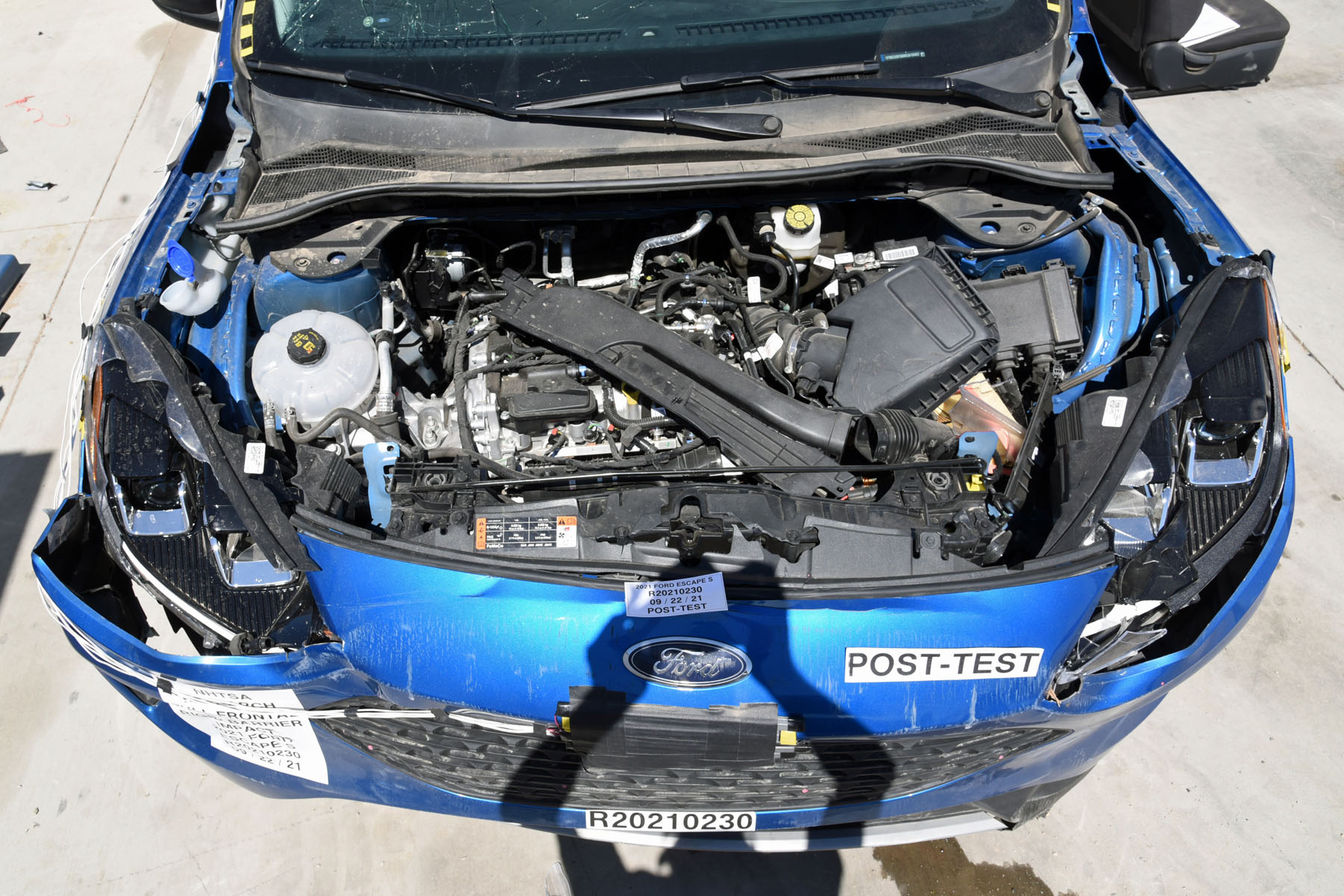 2021 FORD ESCAPE crash image 24