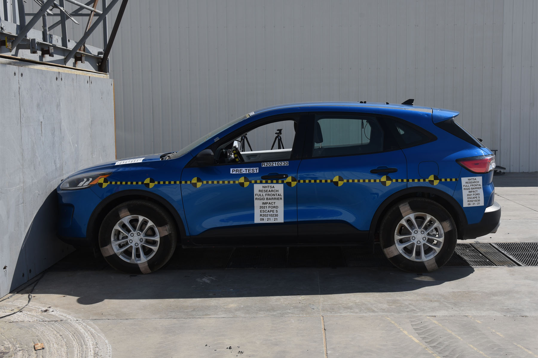 2021 FORD ESCAPE crash image 7