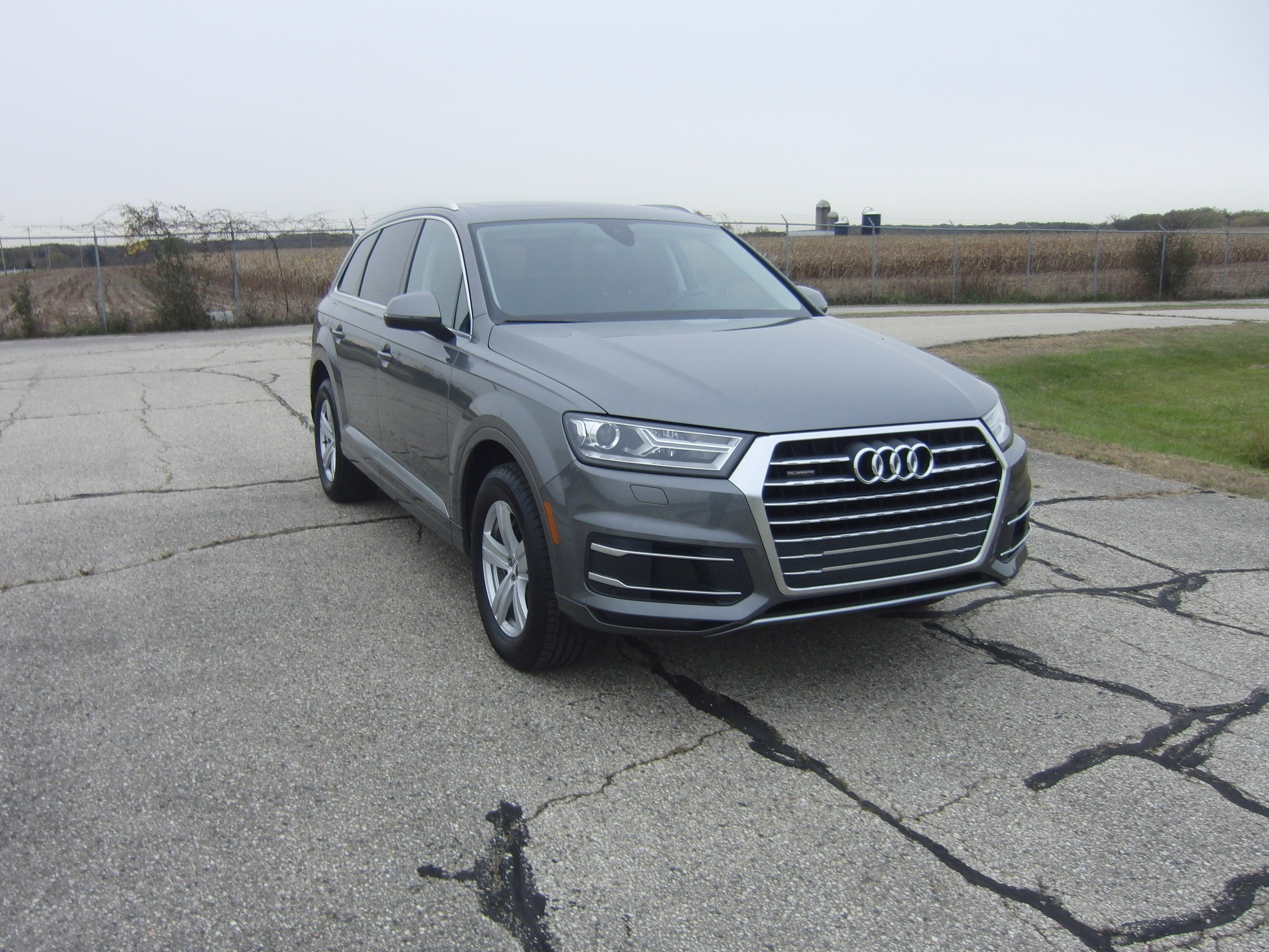 2018 AUDI Q7 crash-test photo