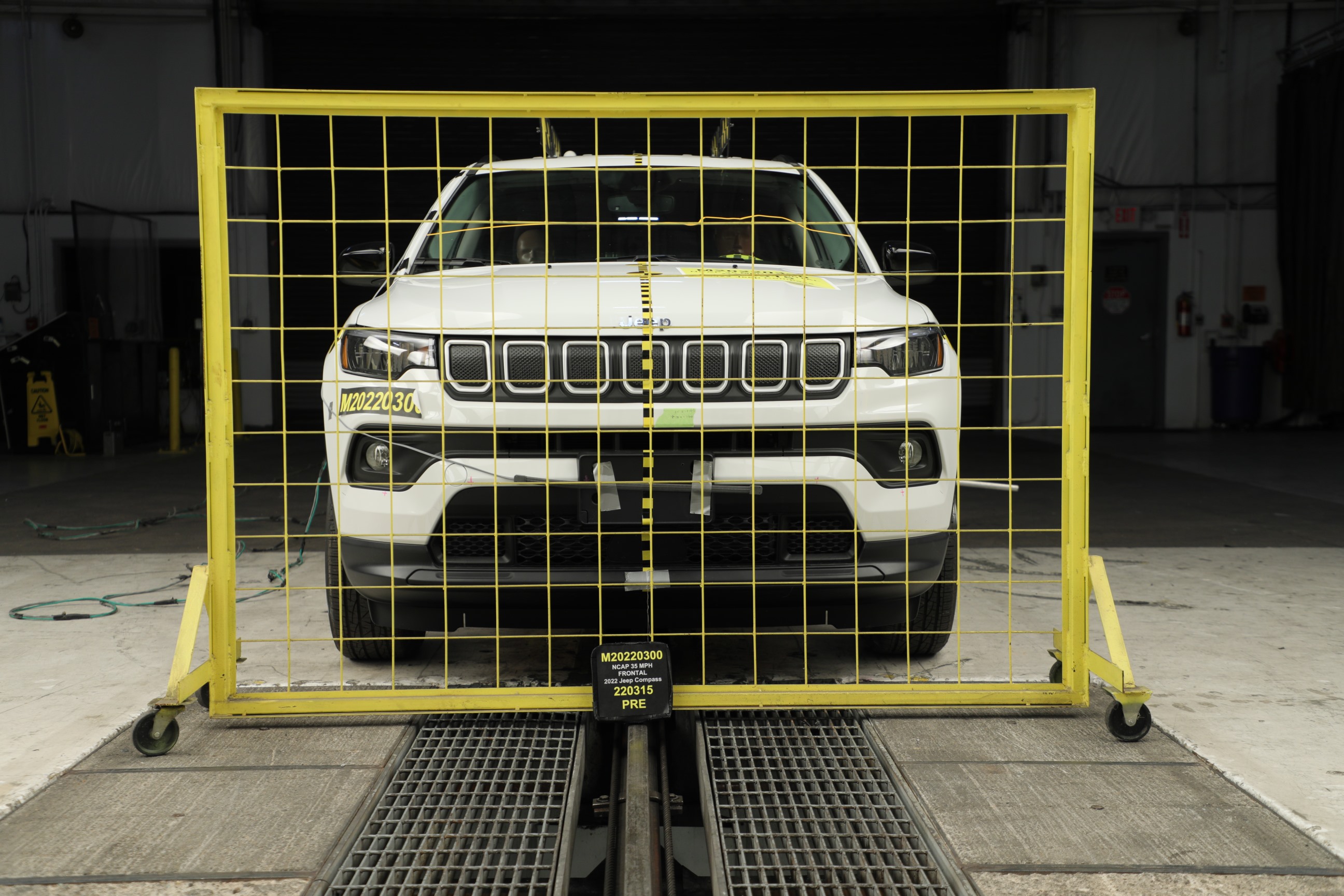 2022 JEEP COMPASS crash image