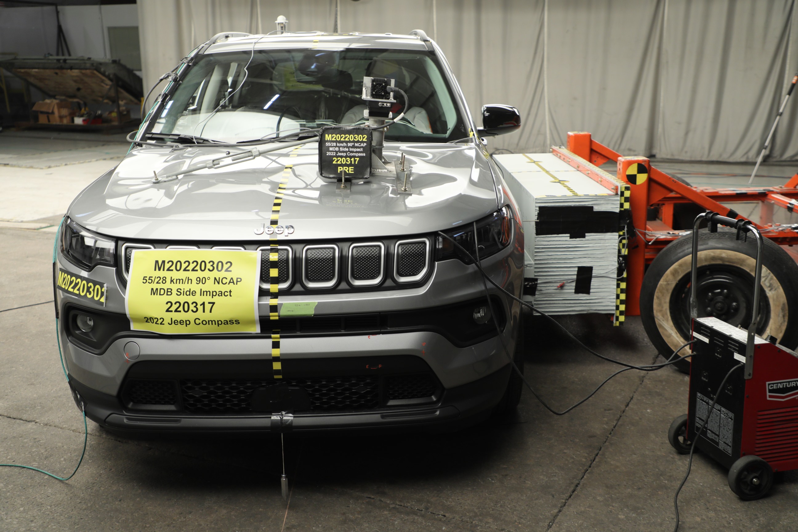 2022 JEEP COMPASS crash image