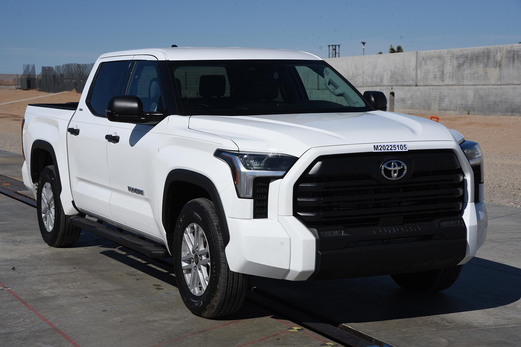 2022 TOYOTA TUNDRA crash image