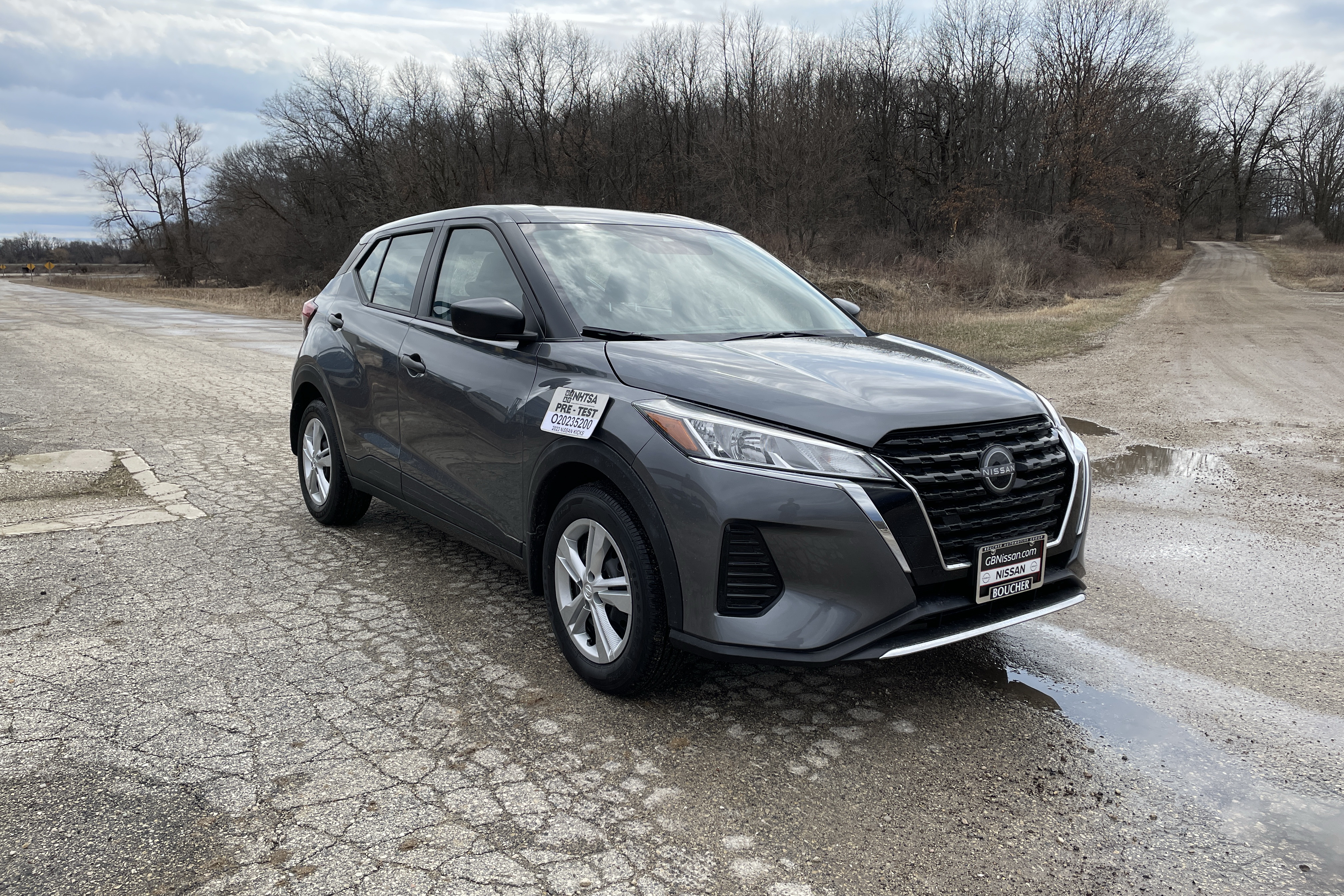 2023 NISSAN KICKS crash image