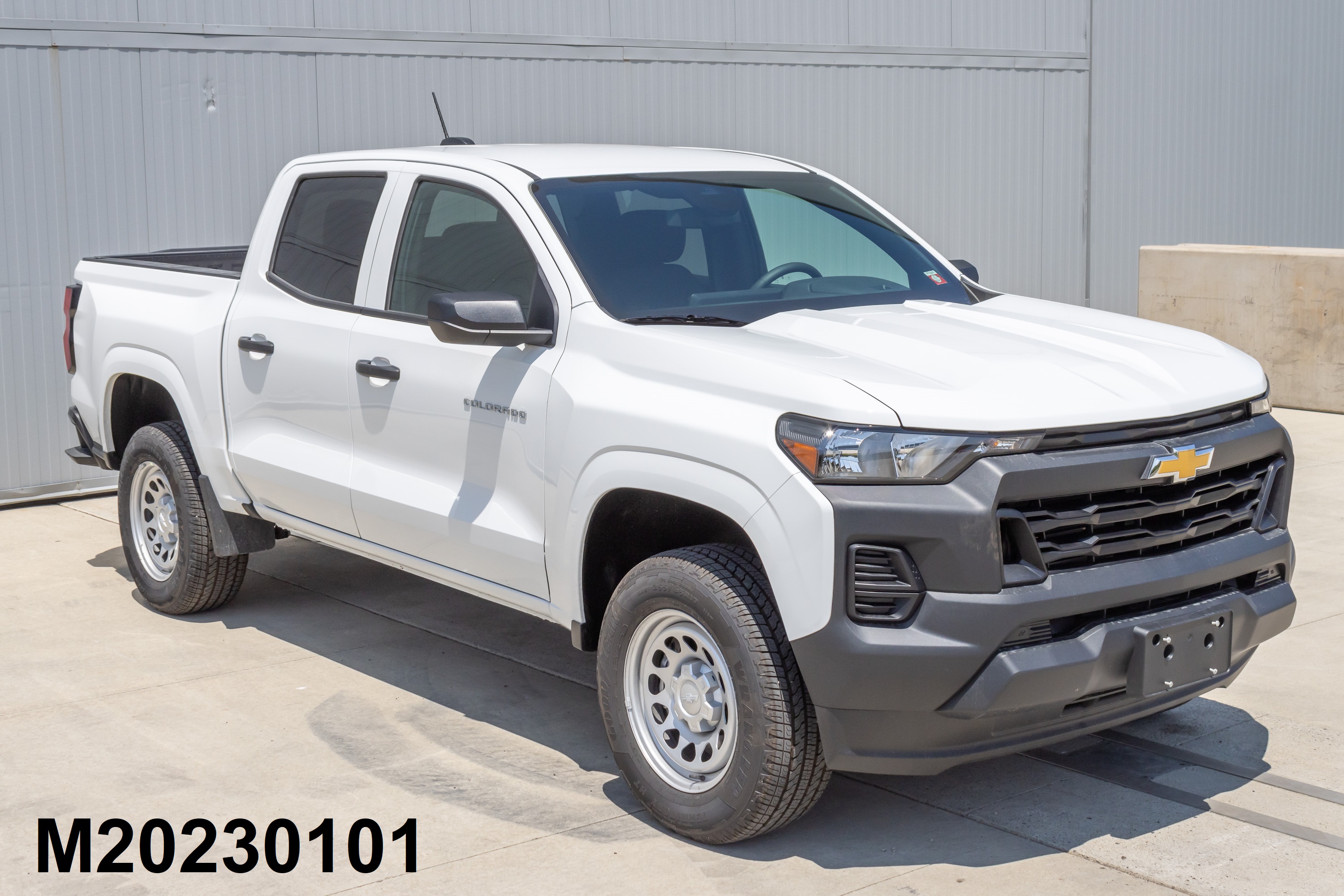 2023 CHEVROLET COLORADO crash image