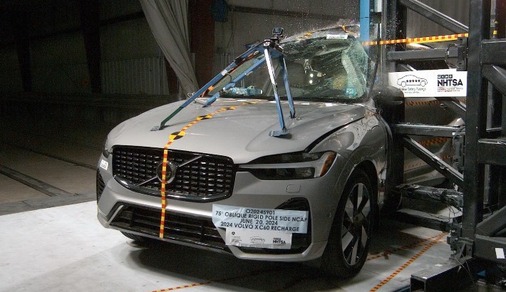 2024 VOLVO XC60 RECHARGE crash image