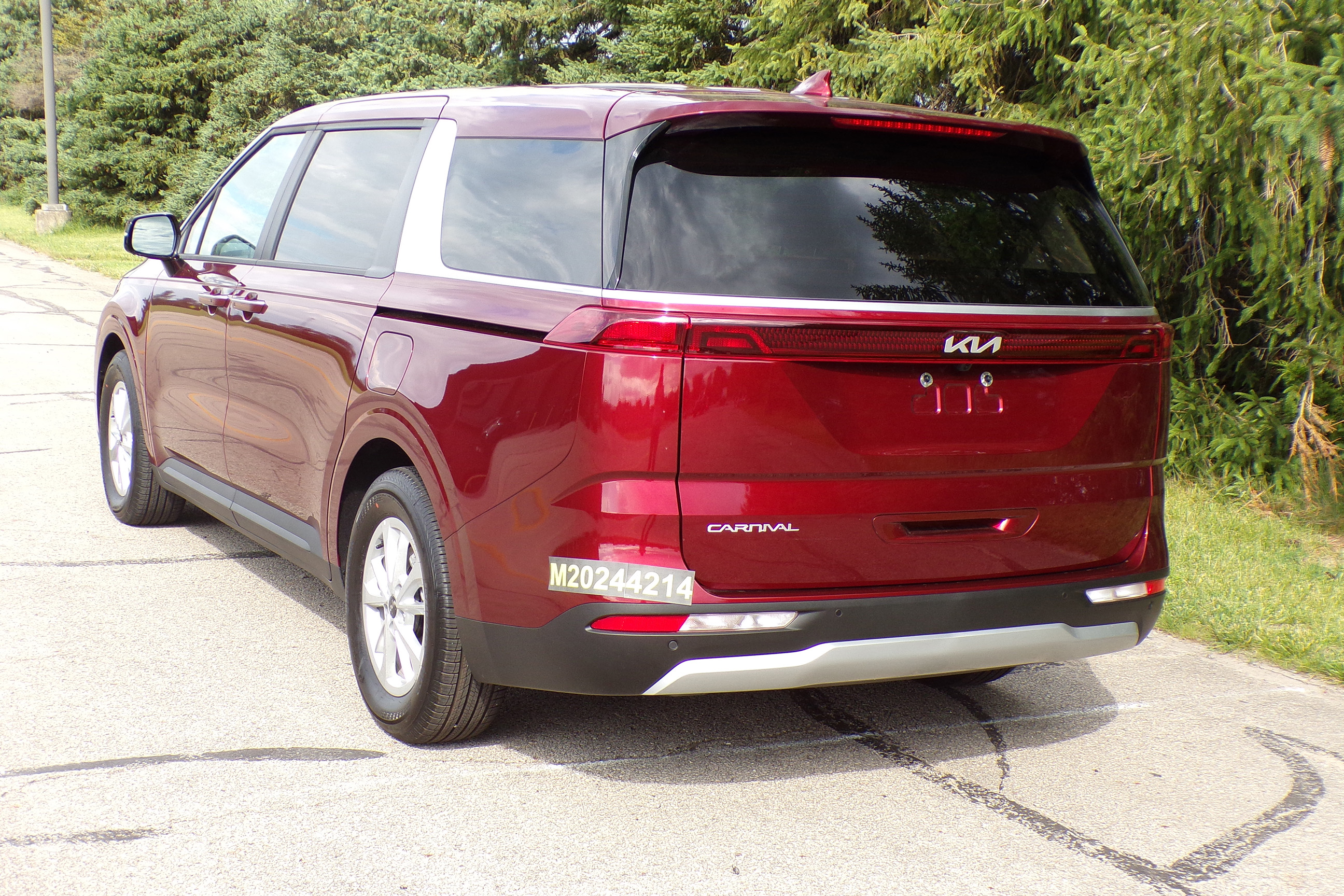 2024 KIA CARNIVAL crash image 2