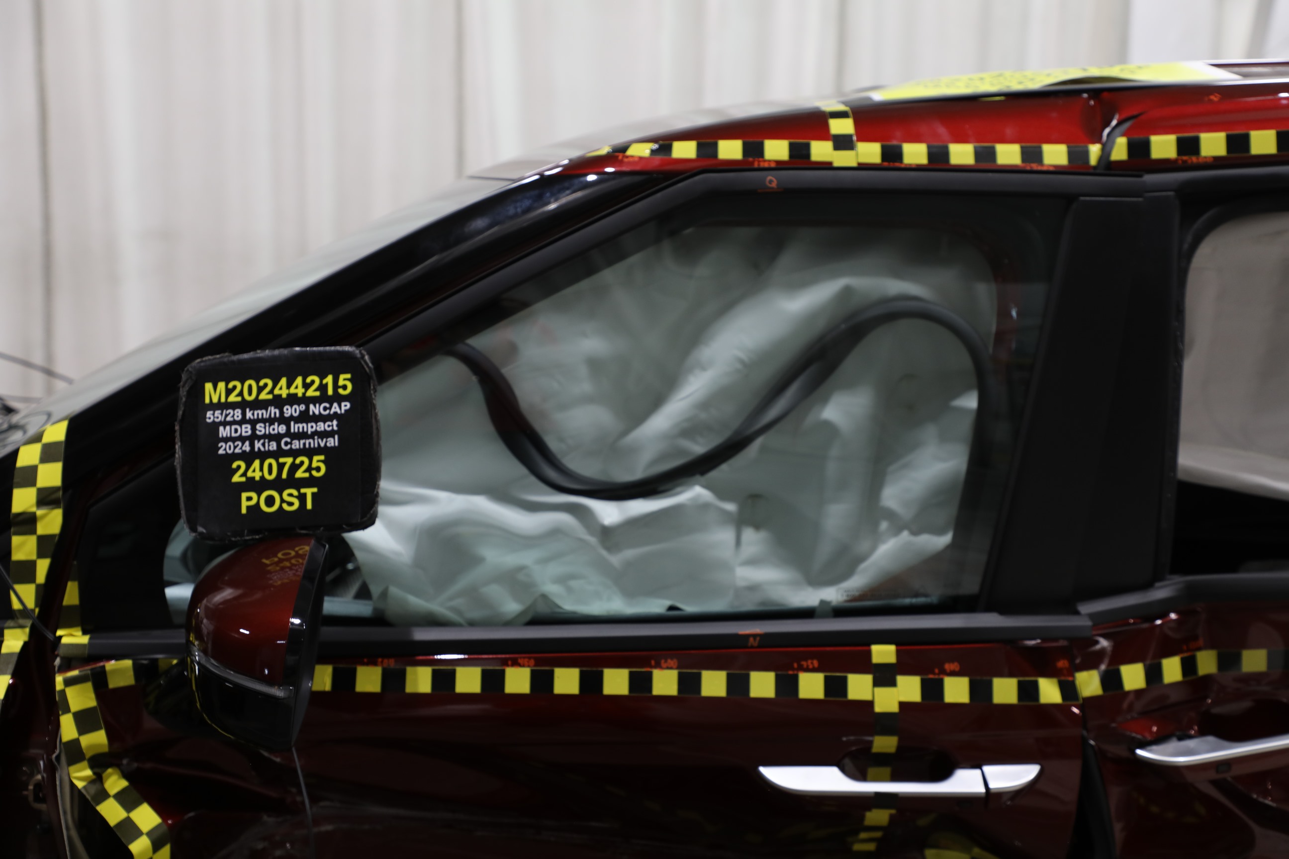 2024 KIA CARNIVAL crash image 29
