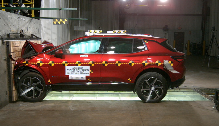 2024 CHEVROLET EQUINOX EV crash image