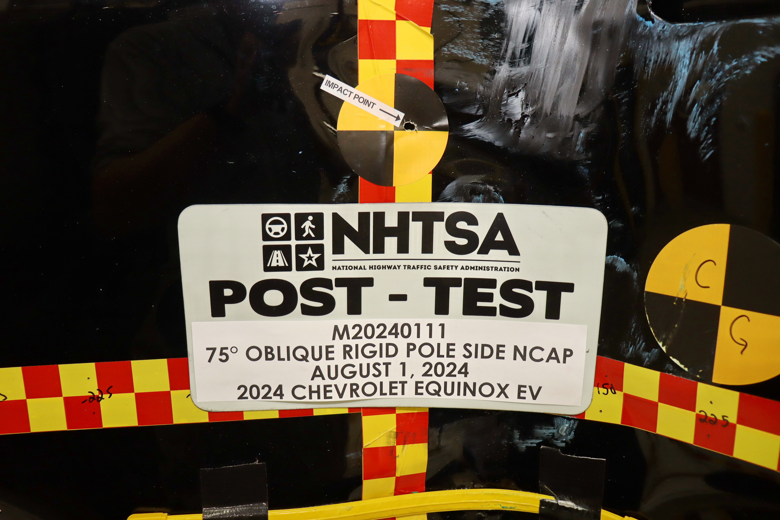 2024 CHEVROLET EQUINOX EV crash image 21