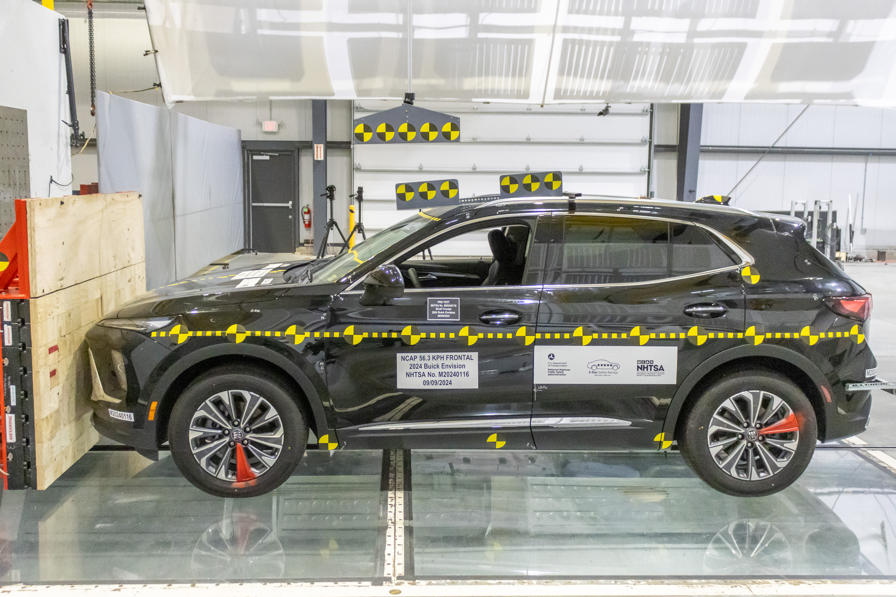2024 BUICK ENVISION crash image 10