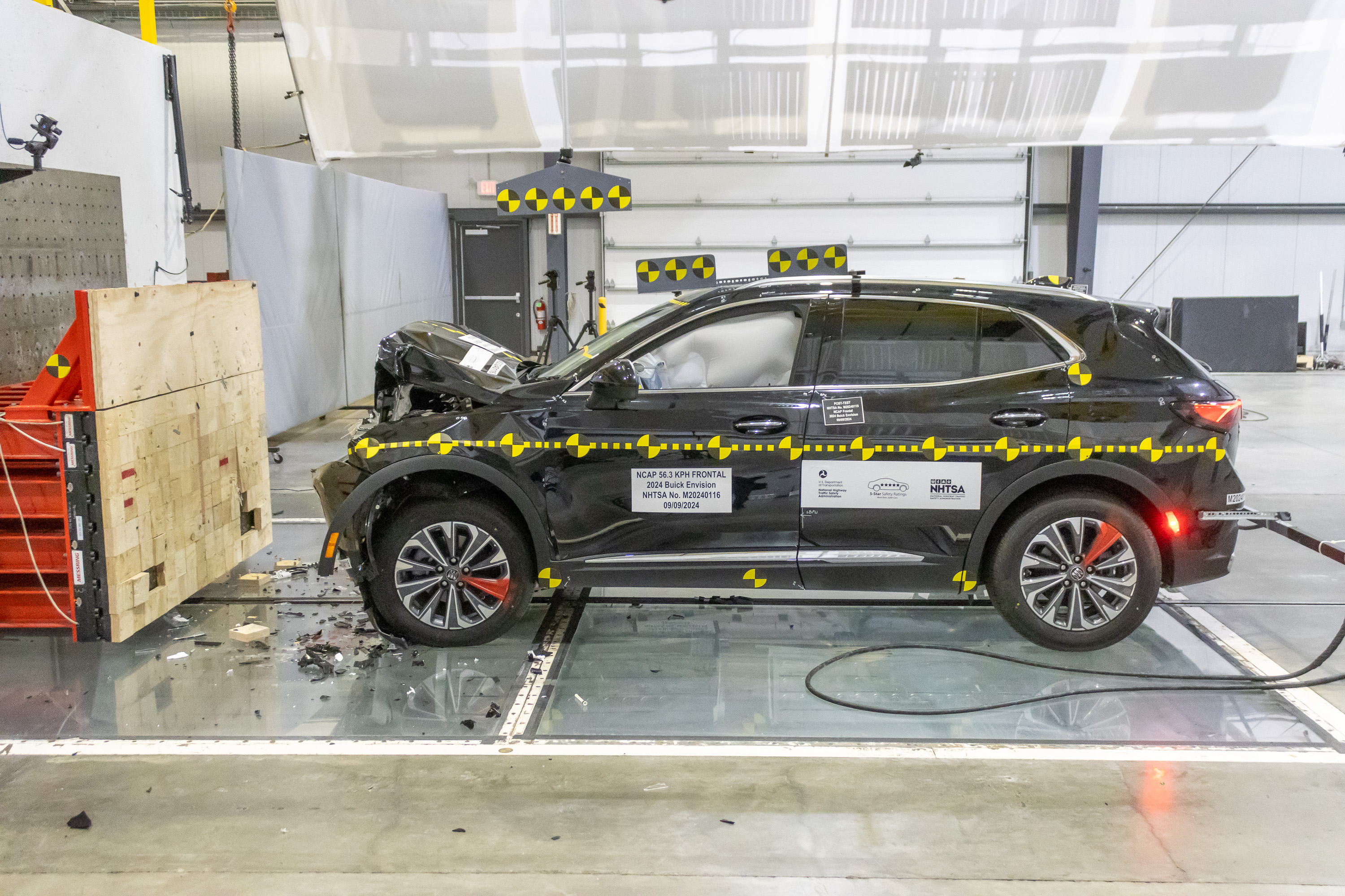 2024 BUICK ENVISION crash image 11
